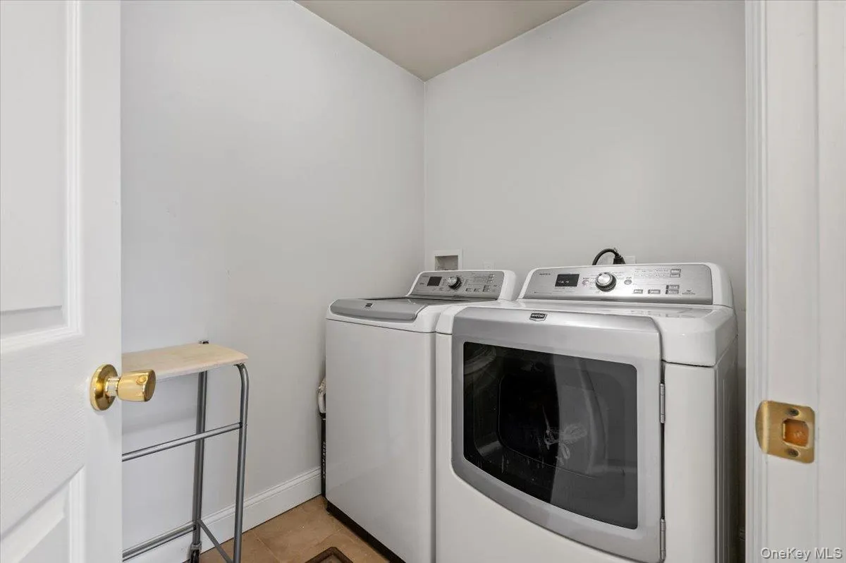 Laundry on the 2nd floor Laundry on the 2nd floor