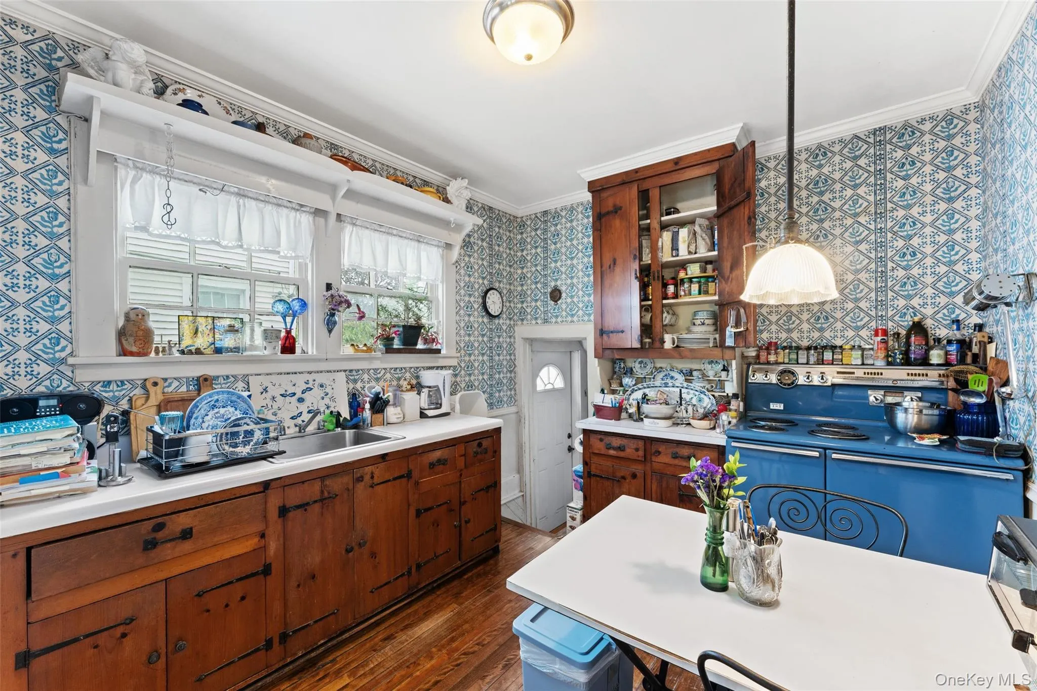 31 Lynton Place, White Plains, NY, 3 Bedrooms Bedrooms, 9 Rooms Rooms,1 BathroomBathrooms,Residential,For Rent,Lynton,0,999963 31 Lynton Place, White Plains, NY, 3 Bedrooms Bedrooms, 9 Rooms Rooms,1 BathroomBathrooms,Residential,For Rent,Lynton,0,999963