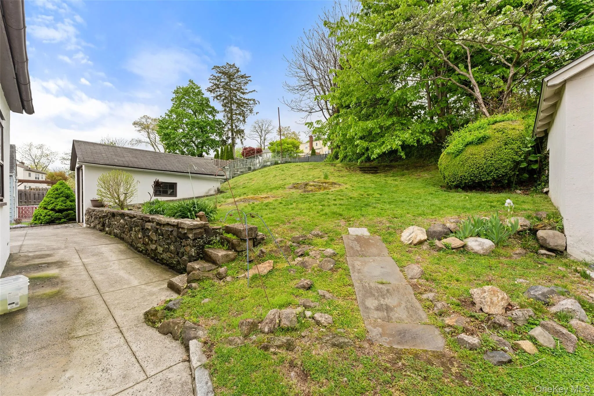 31 Lynton Place, White Plains, NY, 3 Bedrooms Bedrooms, 9 Rooms Rooms,1 BathroomBathrooms,Residential,For Rent,Lynton,0,999963 31 Lynton Place, White Plains, NY, 3 Bedrooms Bedrooms, 9 Rooms Rooms,1 BathroomBathrooms,Residential,For Rent,Lynton,0,999963