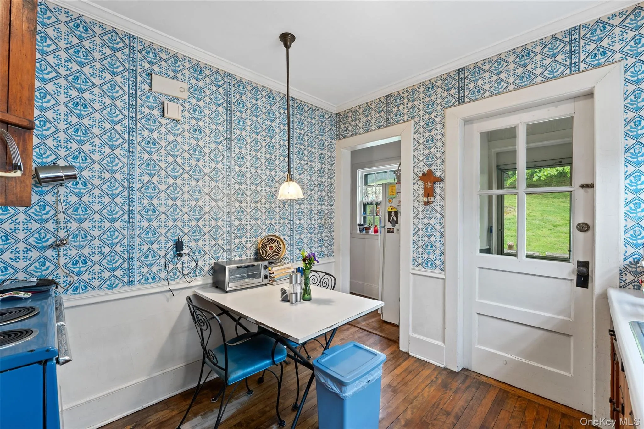 31 Lynton Place, White Plains, NY, 3 Bedrooms Bedrooms, 9 Rooms Rooms,1 BathroomBathrooms,Residential,For Rent,Lynton,0,999963 31 Lynton Place, White Plains, NY, 3 Bedrooms Bedrooms, 9 Rooms Rooms,1 BathroomBathrooms,Residential,For Rent,Lynton,0,999963