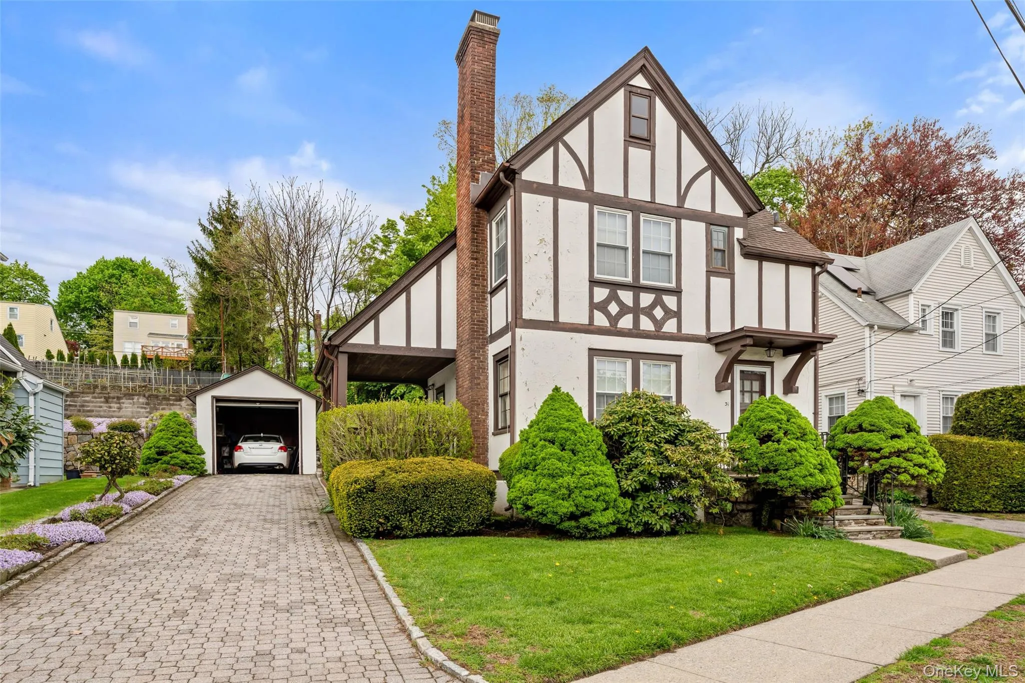 31 Lynton Place, White Plains, NY, 3 Bedrooms Bedrooms, 9 Rooms Rooms,1 BathroomBathrooms,Residential,For Rent,Lynton,0,999963 31 Lynton Place, White Plains, NY, 3 Bedrooms Bedrooms, 9 Rooms Rooms,1 BathroomBathrooms,Residential,For Rent,Lynton,0,999963