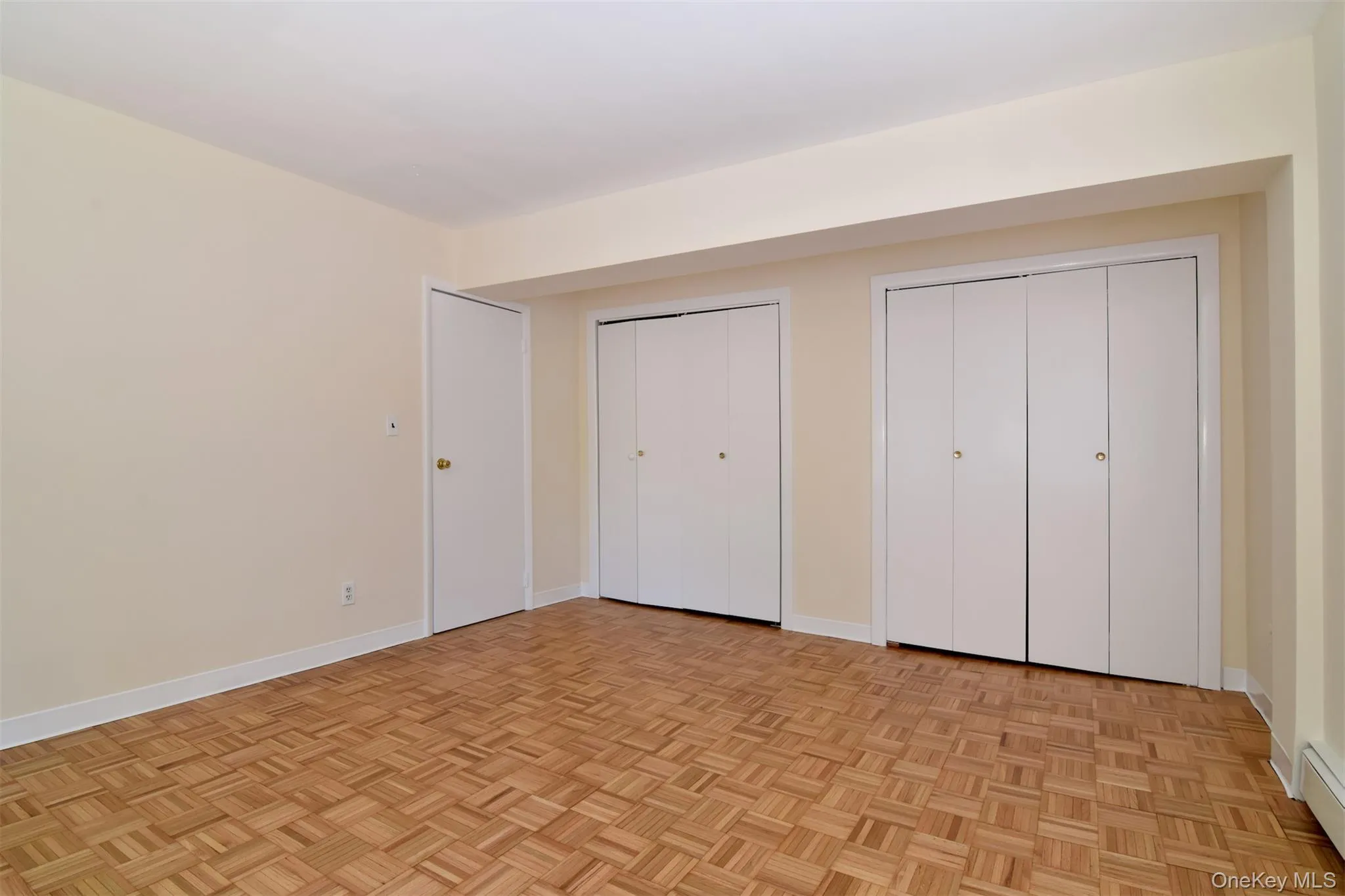 45 Myrtle Avenue, Greenburgh, NY, 6 Bedrooms Bedrooms, 11 Rooms Rooms,4 BathroomsBathrooms,Residential,For Rent,Myrtle,0,999964 45 Myrtle Avenue, Greenburgh, NY, 6 Bedrooms Bedrooms, 11 Rooms Rooms,4 BathroomsBathrooms,Residential,For Rent,Myrtle,0,999964