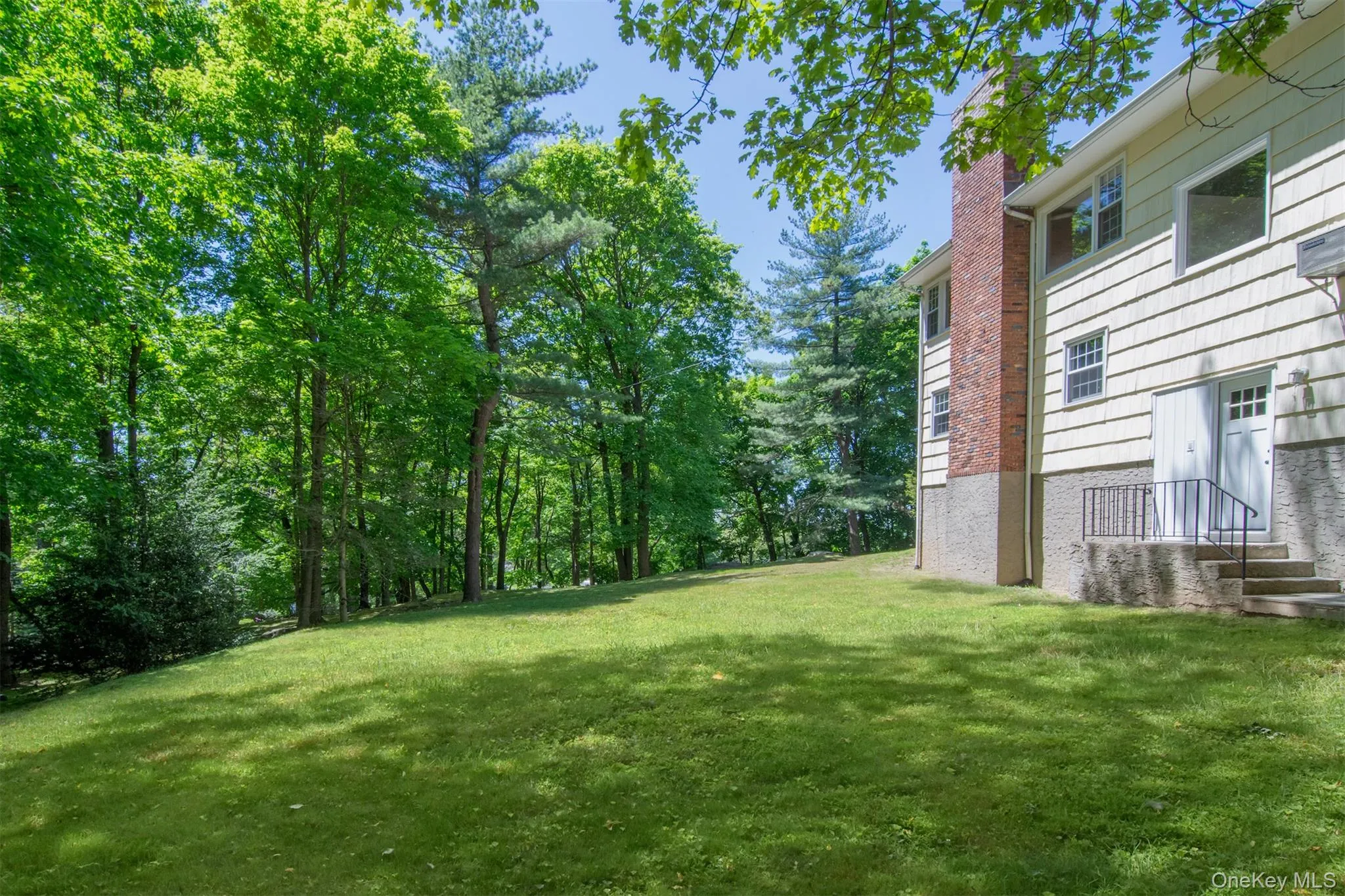 45 Myrtle Avenue, Greenburgh, NY, 6 Bedrooms Bedrooms, 11 Rooms Rooms,4 BathroomsBathrooms,Residential,For Rent,Myrtle,0,999964 45 Myrtle Avenue, Greenburgh, NY, 6 Bedrooms Bedrooms, 11 Rooms Rooms,4 BathroomsBathrooms,Residential,For Rent,Myrtle,0,999964