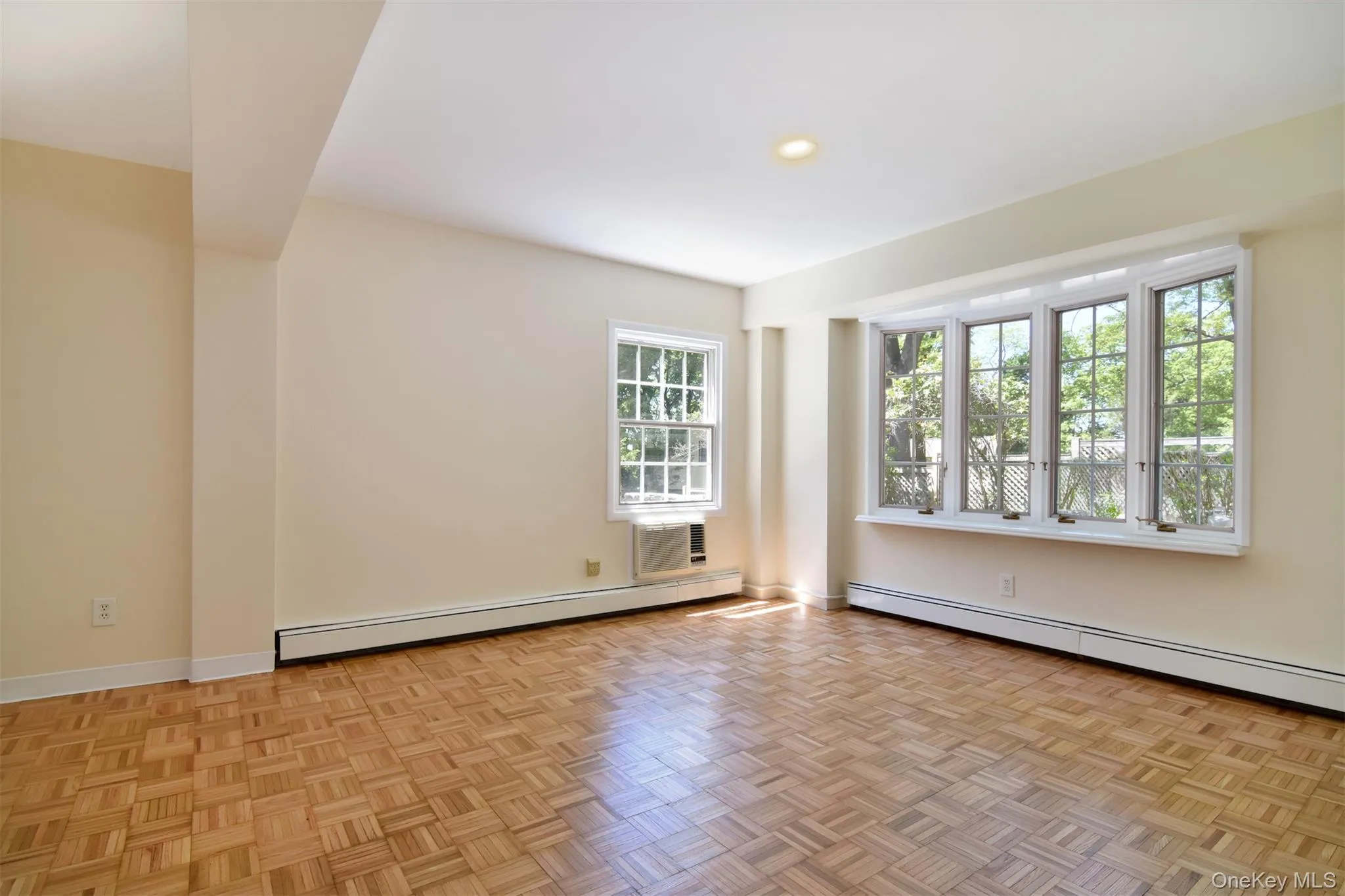 45 Myrtle Avenue, Greenburgh, NY, 6 Bedrooms Bedrooms, 11 Rooms Rooms,4 BathroomsBathrooms,Residential,For Rent,Myrtle,0,999964 45 Myrtle Avenue, Greenburgh, NY, 6 Bedrooms Bedrooms, 11 Rooms Rooms,4 BathroomsBathrooms,Residential,For Rent,Myrtle,0,999964