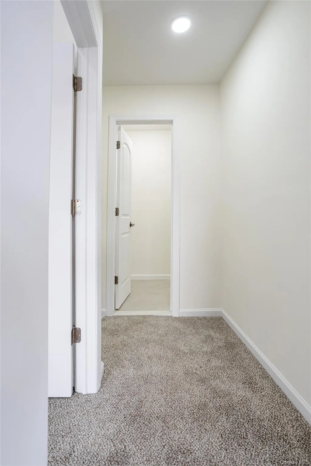 33 Marc Street, New York, NY, 2 Bedrooms Bedrooms, 5 Rooms Rooms,1 BathroomBathrooms,Residential,For Rent,Marc,0,999969 33 Marc Street, New York, NY, 2 Bedrooms Bedrooms, 5 Rooms Rooms,1 BathroomBathrooms,Residential,For Rent,Marc,0,999969