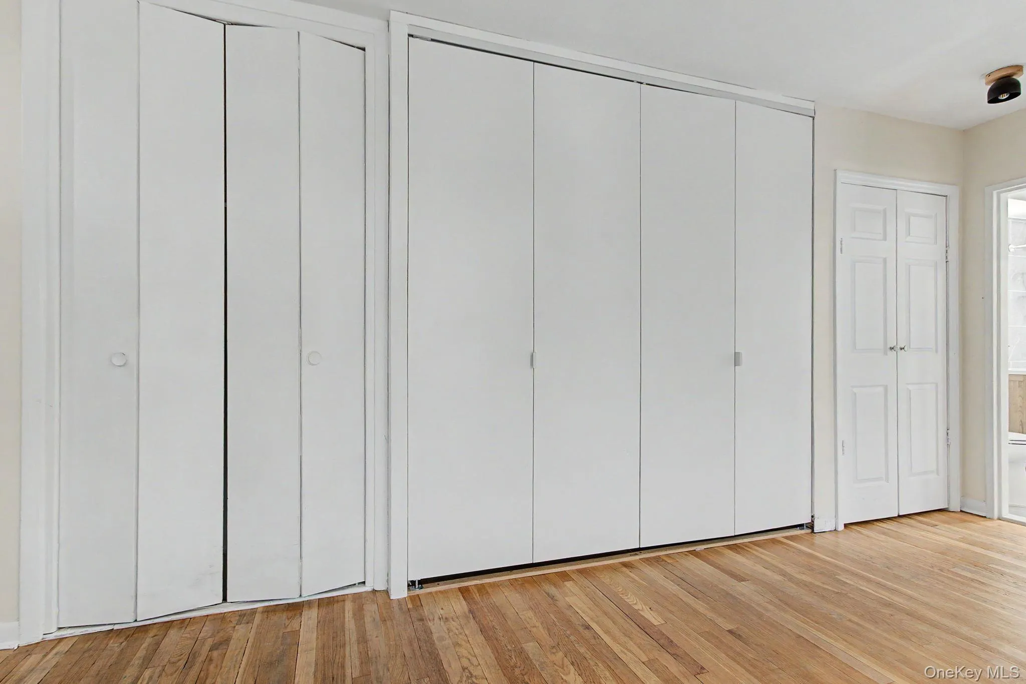 5730 Mosholu Avenue, New York, NY, 1 Bedroom Bedrooms, 4 Rooms Rooms,1 BathroomBathrooms,Residential Lease,For Rent,Mosholu,0,999971 5730 Mosholu Avenue, New York, NY, 1 Bedroom Bedrooms, 4 Rooms Rooms,1 BathroomBathrooms,Residential Lease,For Rent,Mosholu,0,999971
