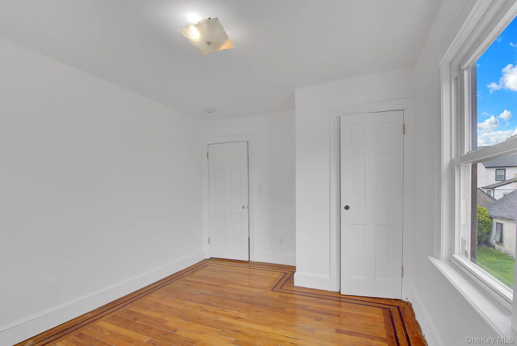 234 Sycamore Street, Hempstead, NY, 3 Bedrooms Bedrooms, 7 Rooms Rooms,2 BathroomsBathrooms,Residential,For Rent,Sycamore,0,KEY999972 234 Sycamore Street, Hempstead, NY, 3 Bedrooms Bedrooms, 7 Rooms Rooms,2 BathroomsBathrooms,Residential,For Rent,Sycamore,0,KEY999972