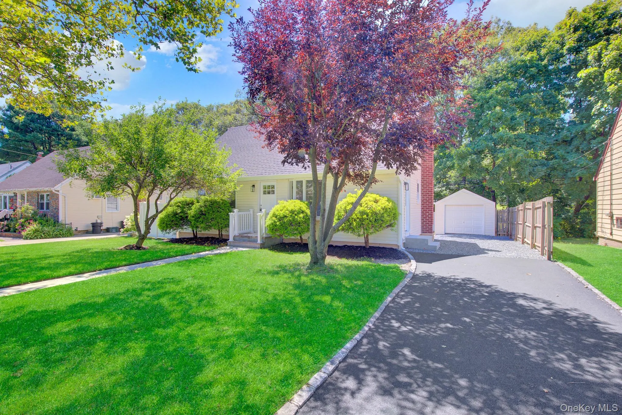 11 Parkwood Road, North Hempstead, NY, 4 Bedrooms Bedrooms, 6 Rooms Rooms,2 BathroomsBathrooms,Residential,For Rent,Parkwood,0,999978 11 Parkwood Road, North Hempstead, NY, 4 Bedrooms Bedrooms, 6 Rooms Rooms,2 BathroomsBathrooms,Residential,For Rent,Parkwood,0,999978