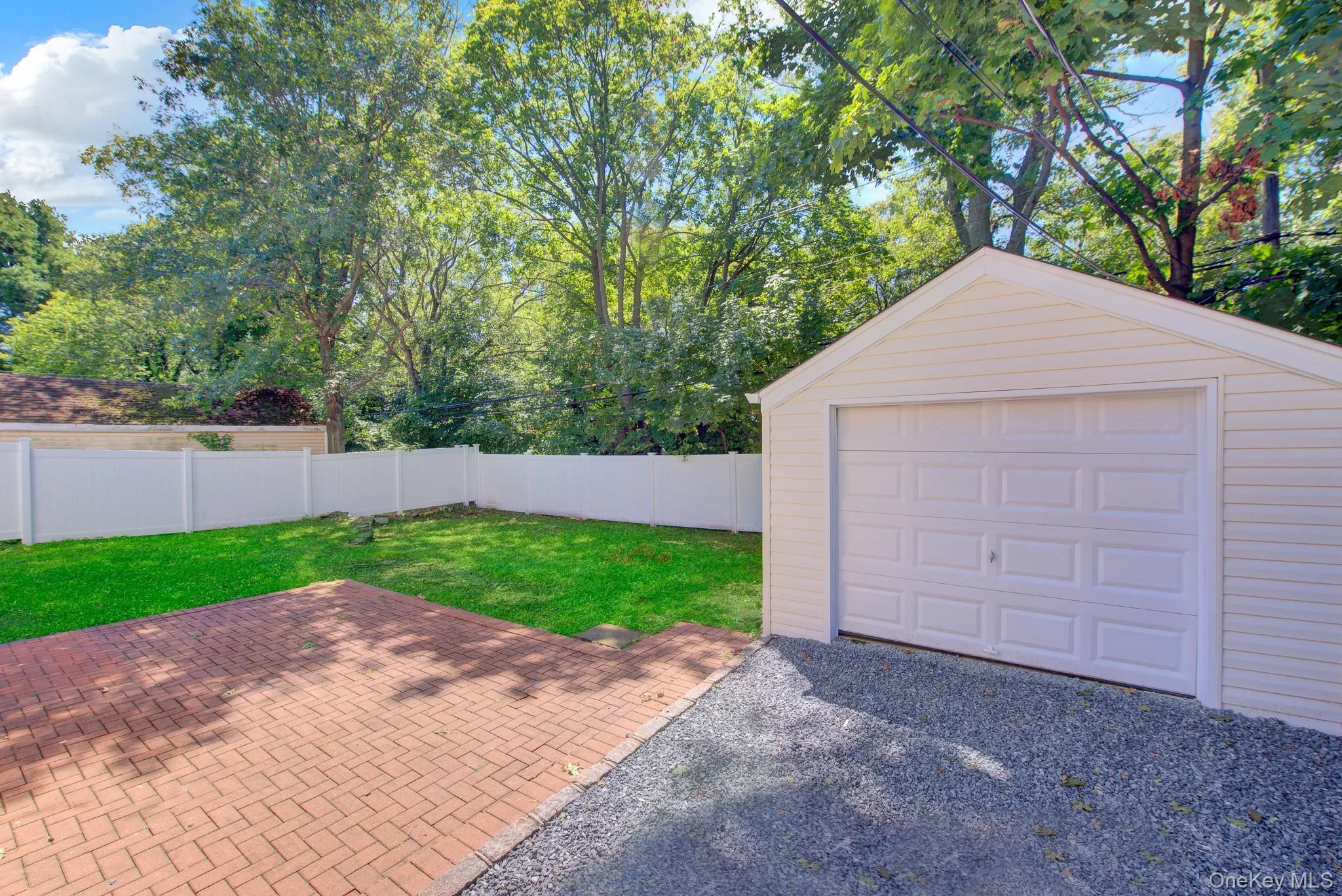11 Parkwood Road, North Hempstead, NY, 4 Bedrooms Bedrooms, 6 Rooms Rooms,2 BathroomsBathrooms,Residential,For Rent,Parkwood,0,999978 11 Parkwood Road, North Hempstead, NY, 4 Bedrooms Bedrooms, 6 Rooms Rooms,2 BathroomsBathrooms,Residential,For Rent,Parkwood,0,999978