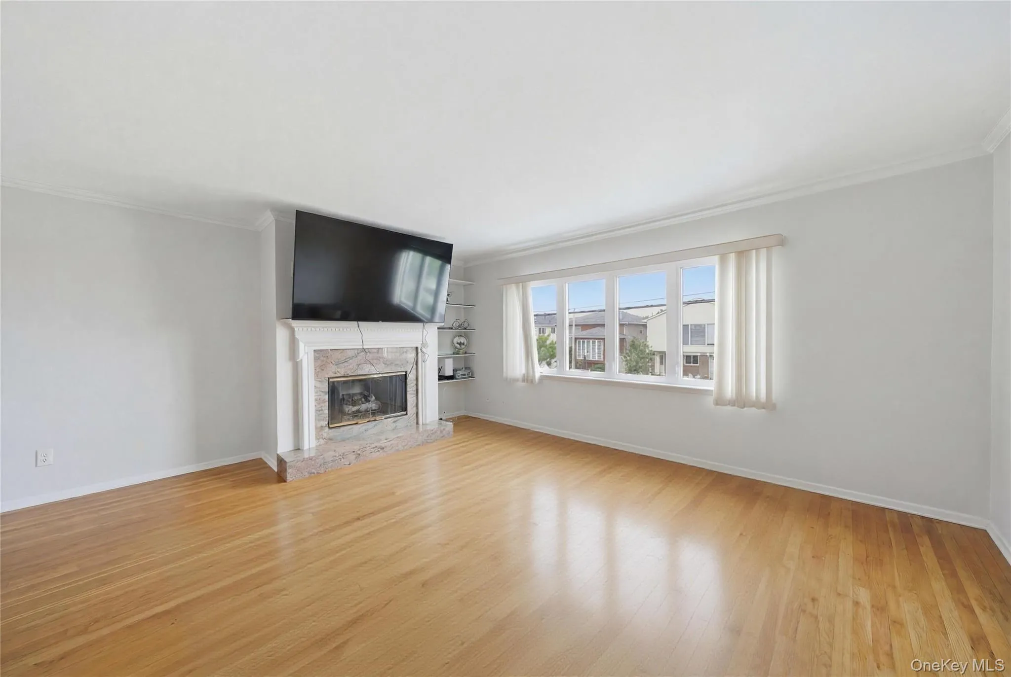 160-19 88th Street, New York, NY, 3 Bedrooms Bedrooms, 8 Rooms Rooms,2 BathroomsBathrooms,Residential Sale,For Rent,88th,0,999979 160-19 88th Street, New York, NY, 3 Bedrooms Bedrooms, 8 Rooms Rooms,2 BathroomsBathrooms,Residential Sale,For Rent,88th,0,999979