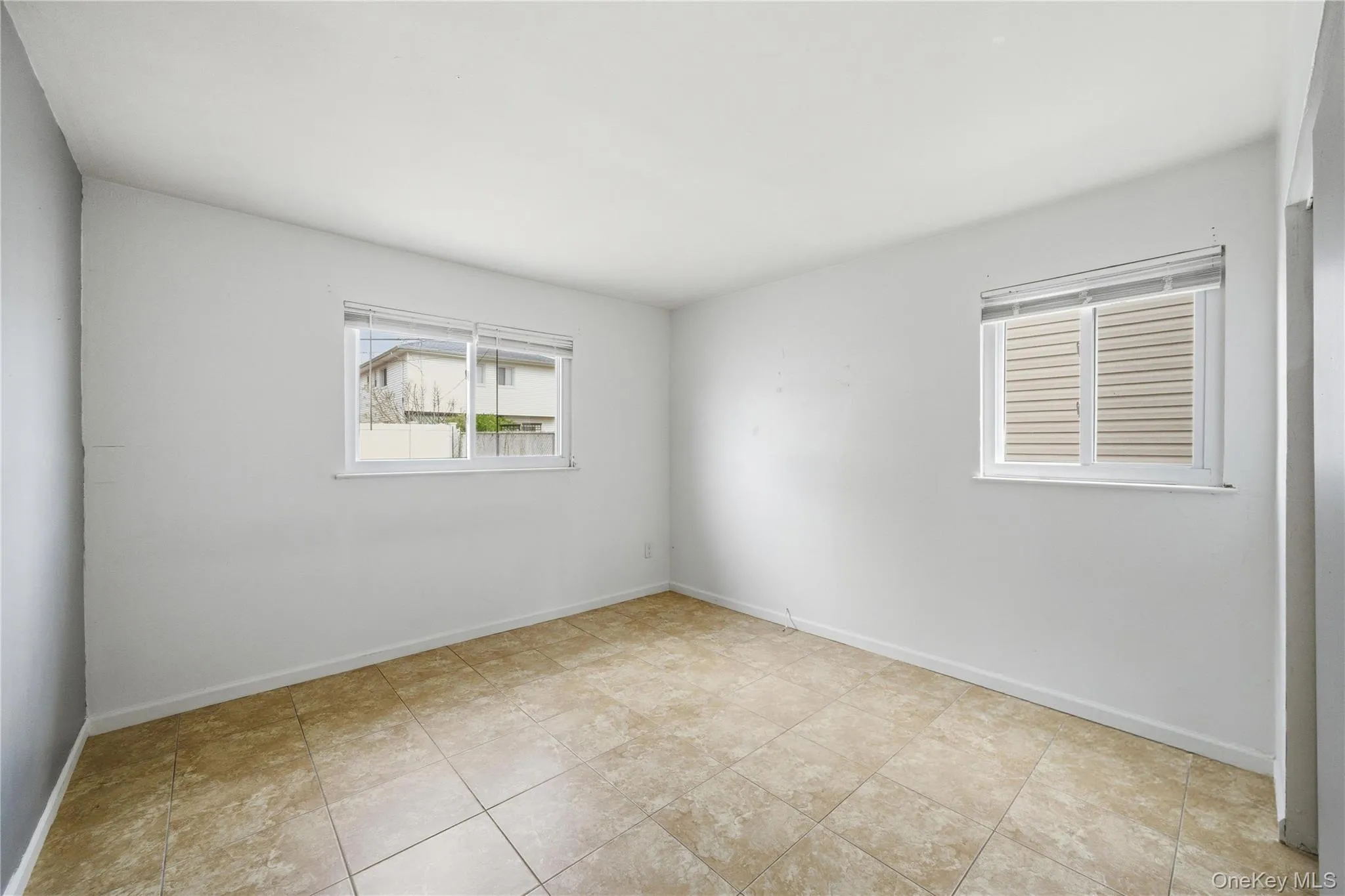 160-19 88th Street, New York, NY, 3 Bedrooms Bedrooms, 8 Rooms Rooms,2 BathroomsBathrooms,Residential Sale,For Rent,88th,0,999979 160-19 88th Street, New York, NY, 3 Bedrooms Bedrooms, 8 Rooms Rooms,2 BathroomsBathrooms,Residential Sale,For Rent,88th,0,999979