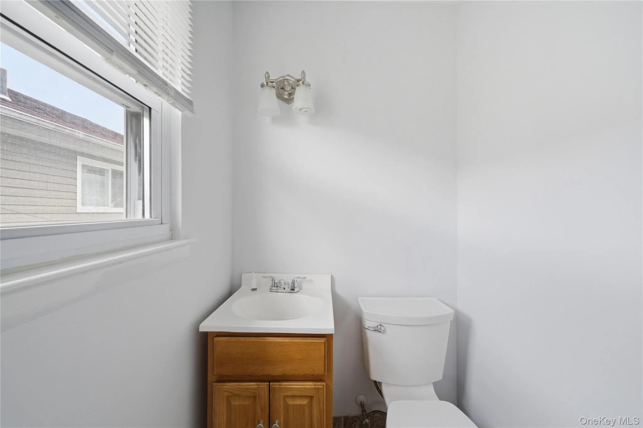 160-19 88th Street, New York, NY, 3 Bedrooms Bedrooms, 8 Rooms Rooms,2 BathroomsBathrooms,Residential Sale,For Rent,88th,0,999979 160-19 88th Street, New York, NY, 3 Bedrooms Bedrooms, 8 Rooms Rooms,2 BathroomsBathrooms,Residential Sale,For Rent,88th,0,999979
