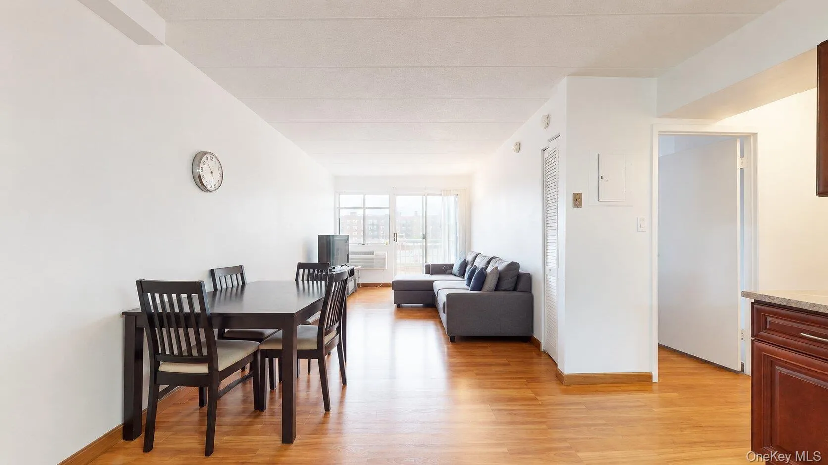 76-01 113th Street, New York, NY, 2 Bedrooms Bedrooms, 5 Rooms Rooms,2 BathroomsBathrooms,Residential,For Rent,113th,0,999980 76-01 113th Street, New York, NY, 2 Bedrooms Bedrooms, 5 Rooms Rooms,2 BathroomsBathrooms,Residential,For Rent,113th,0,999980