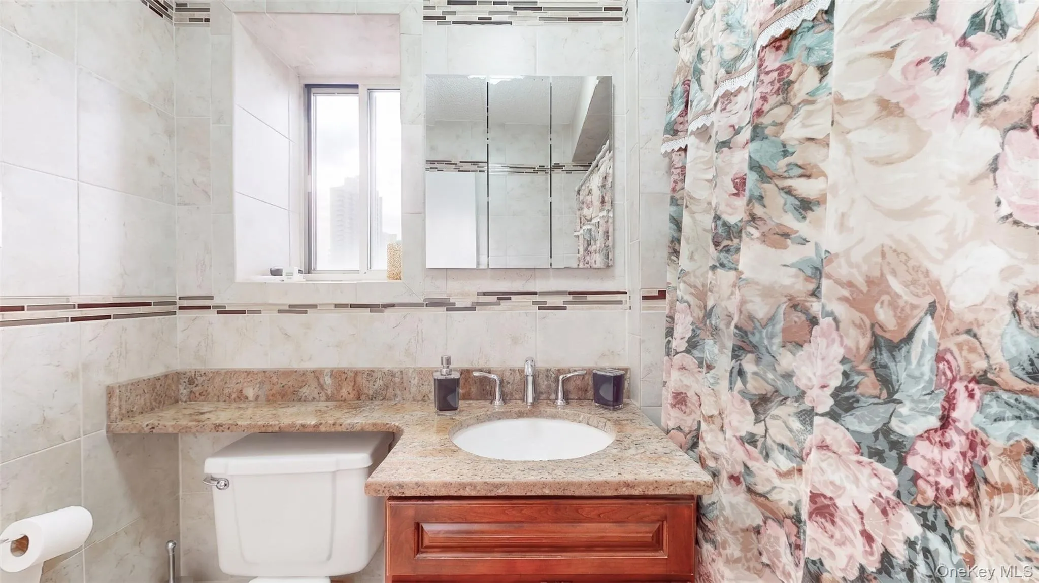 76-01 113th Street, New York, NY, 2 Bedrooms Bedrooms, 5 Rooms Rooms,2 BathroomsBathrooms,Residential,For Rent,113th,0,999980 76-01 113th Street, New York, NY, 2 Bedrooms Bedrooms, 5 Rooms Rooms,2 BathroomsBathrooms,Residential,For Rent,113th,0,999980