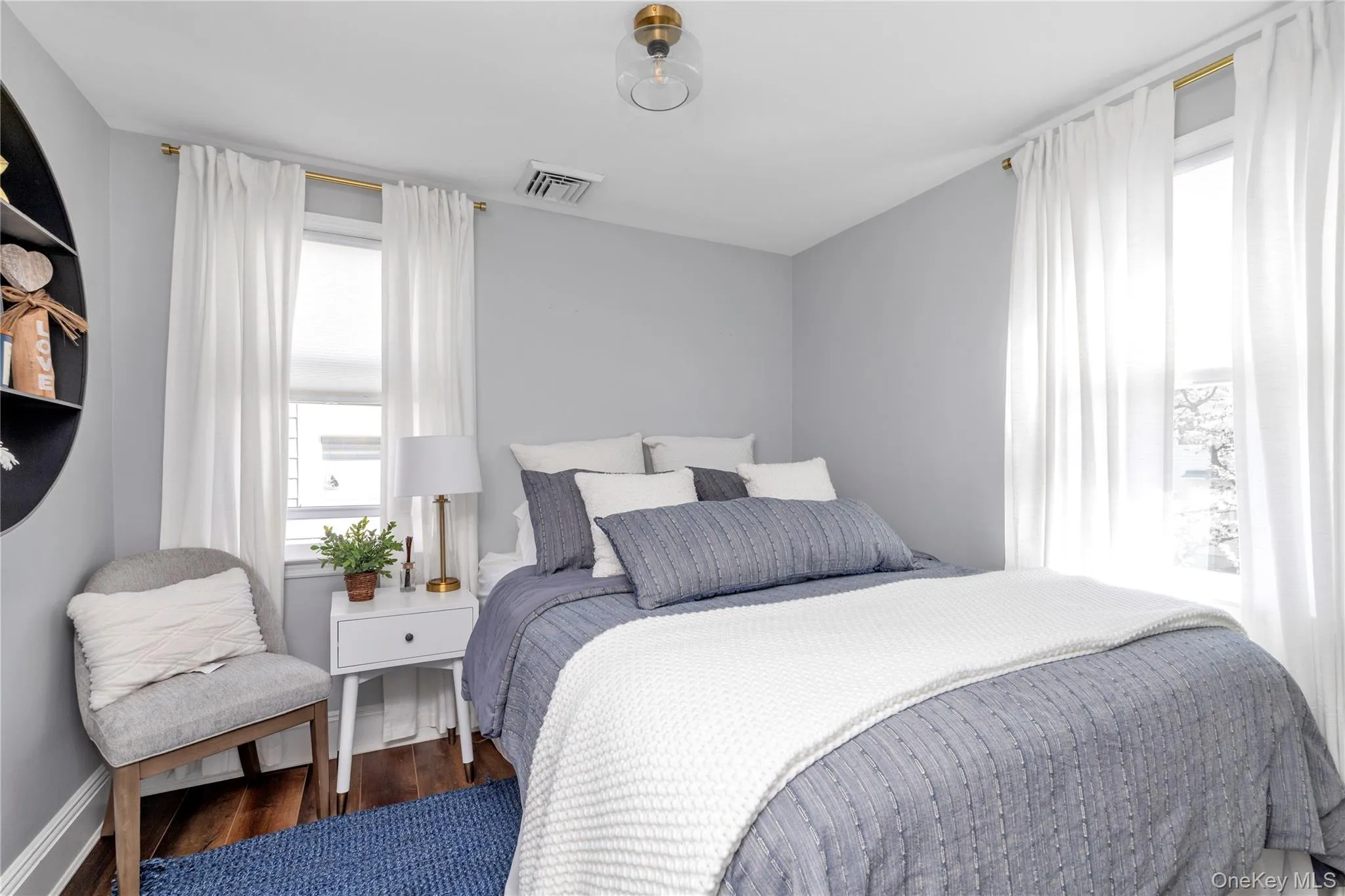 324 Beebe Road, North Hempstead, NY, 3 Bedrooms Bedrooms, 7 Rooms Rooms,2 BathroomsBathrooms,Residential Lease,For Rent,Beebe,0,999989 324 Beebe Road, North Hempstead, NY, 3 Bedrooms Bedrooms, 7 Rooms Rooms,2 BathroomsBathrooms,Residential Lease,For Rent,Beebe,0,999989