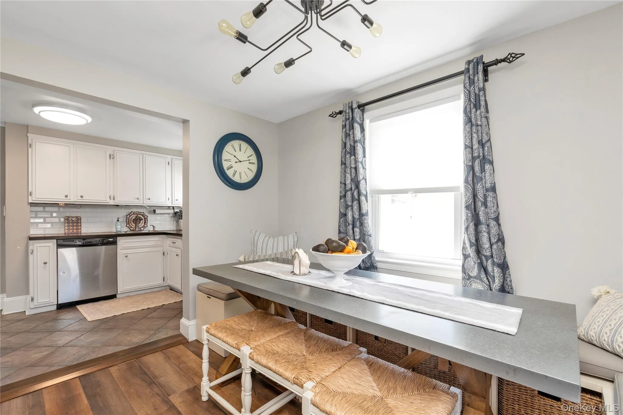 324 Beebe Road, North Hempstead, NY, 3 Bedrooms Bedrooms, 7 Rooms Rooms,2 BathroomsBathrooms,Residential Lease,For Rent,Beebe,0,999989 324 Beebe Road, North Hempstead, NY, 3 Bedrooms Bedrooms, 7 Rooms Rooms,2 BathroomsBathrooms,Residential Lease,For Rent,Beebe,0,999989