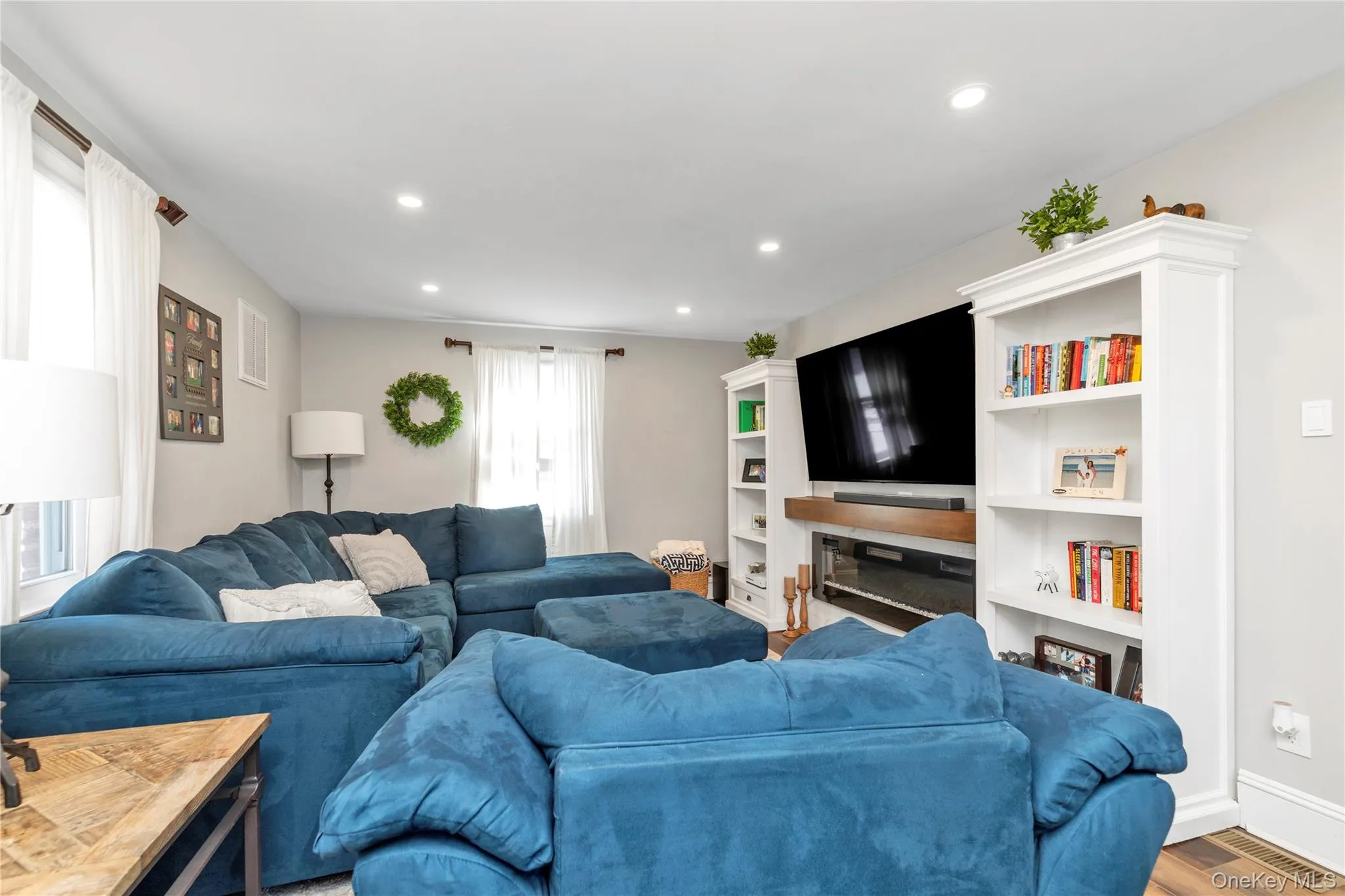 324 Beebe Road, North Hempstead, NY, 3 Bedrooms Bedrooms, 7 Rooms Rooms,2 BathroomsBathrooms,Residential Lease,For Rent,Beebe,0,999989 324 Beebe Road, North Hempstead, NY, 3 Bedrooms Bedrooms, 7 Rooms Rooms,2 BathroomsBathrooms,Residential Lease,For Rent,Beebe,0,999989