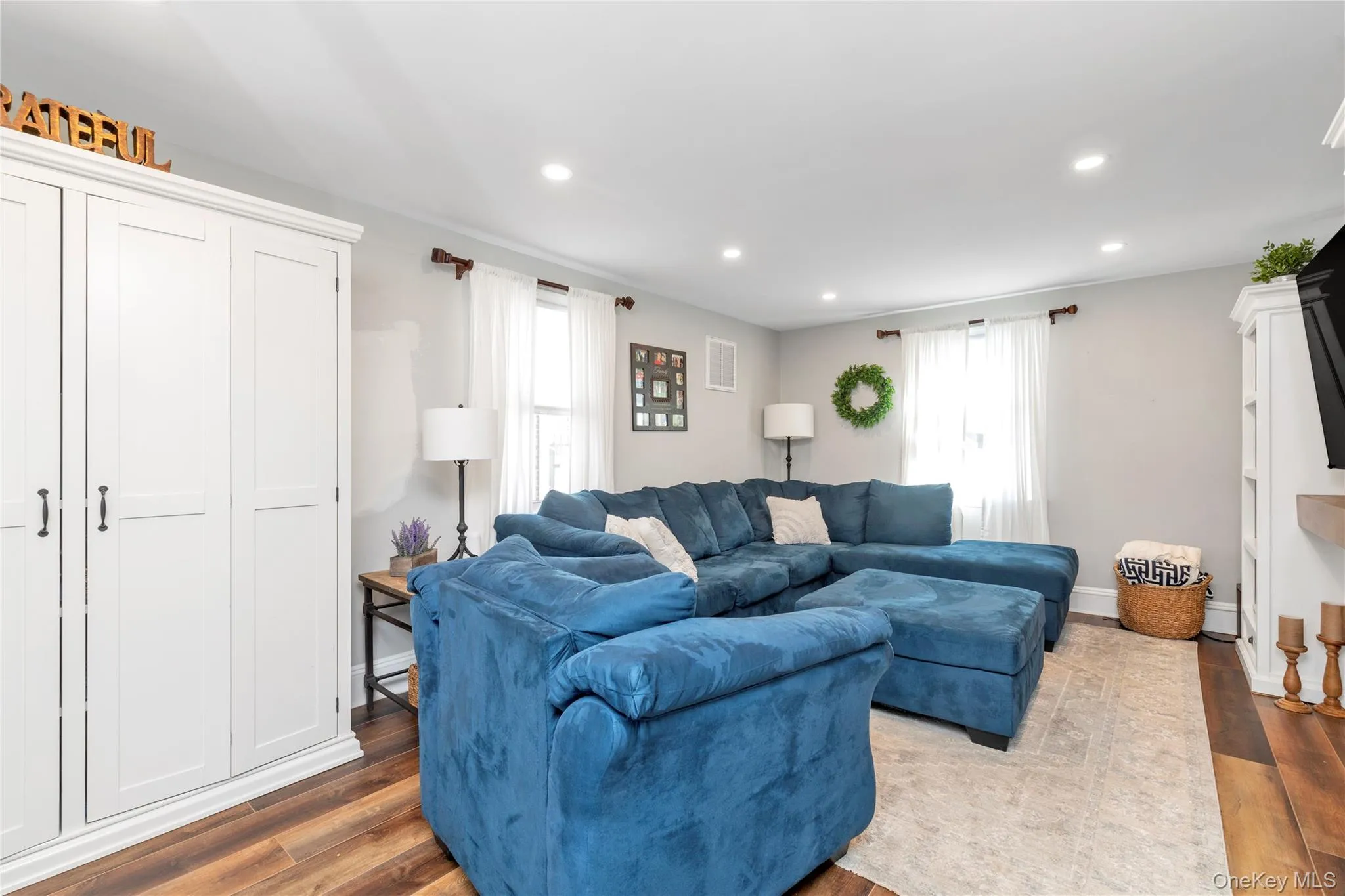 324 Beebe Road, North Hempstead, NY, 3 Bedrooms Bedrooms, 7 Rooms Rooms,2 BathroomsBathrooms,Residential Lease,For Rent,Beebe,0,999989 324 Beebe Road, North Hempstead, NY, 3 Bedrooms Bedrooms, 7 Rooms Rooms,2 BathroomsBathrooms,Residential Lease,For Rent,Beebe,0,999989