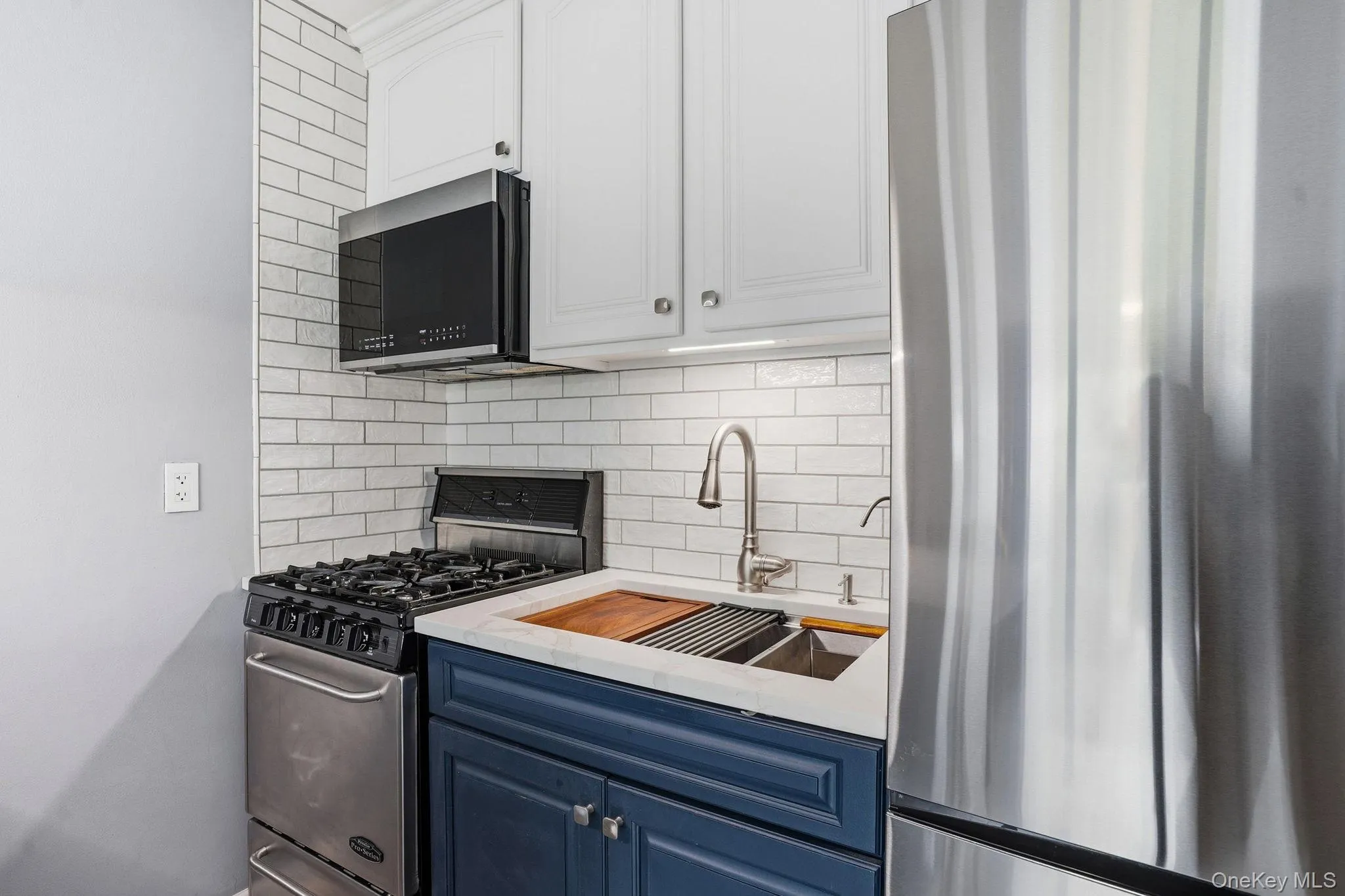 2261 Palmer Avenue, New Rochelle, NY, 2 Rooms Rooms,1 BathroomBathrooms,Residential,For Rent,Palmer,0,999990 2261 Palmer Avenue, New Rochelle, NY, 2 Rooms Rooms,1 BathroomBathrooms,Residential,For Rent,Palmer,0,999990