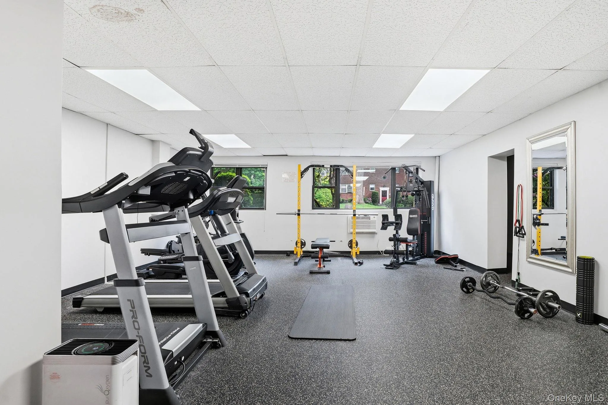 2261 Palmer Avenue, New Rochelle, NY, 2 Rooms Rooms,1 BathroomBathrooms,Residential,For Rent,Palmer,0,999990 2261 Palmer Avenue, New Rochelle, NY, 2 Rooms Rooms,1 BathroomBathrooms,Residential,For Rent,Palmer,0,999990