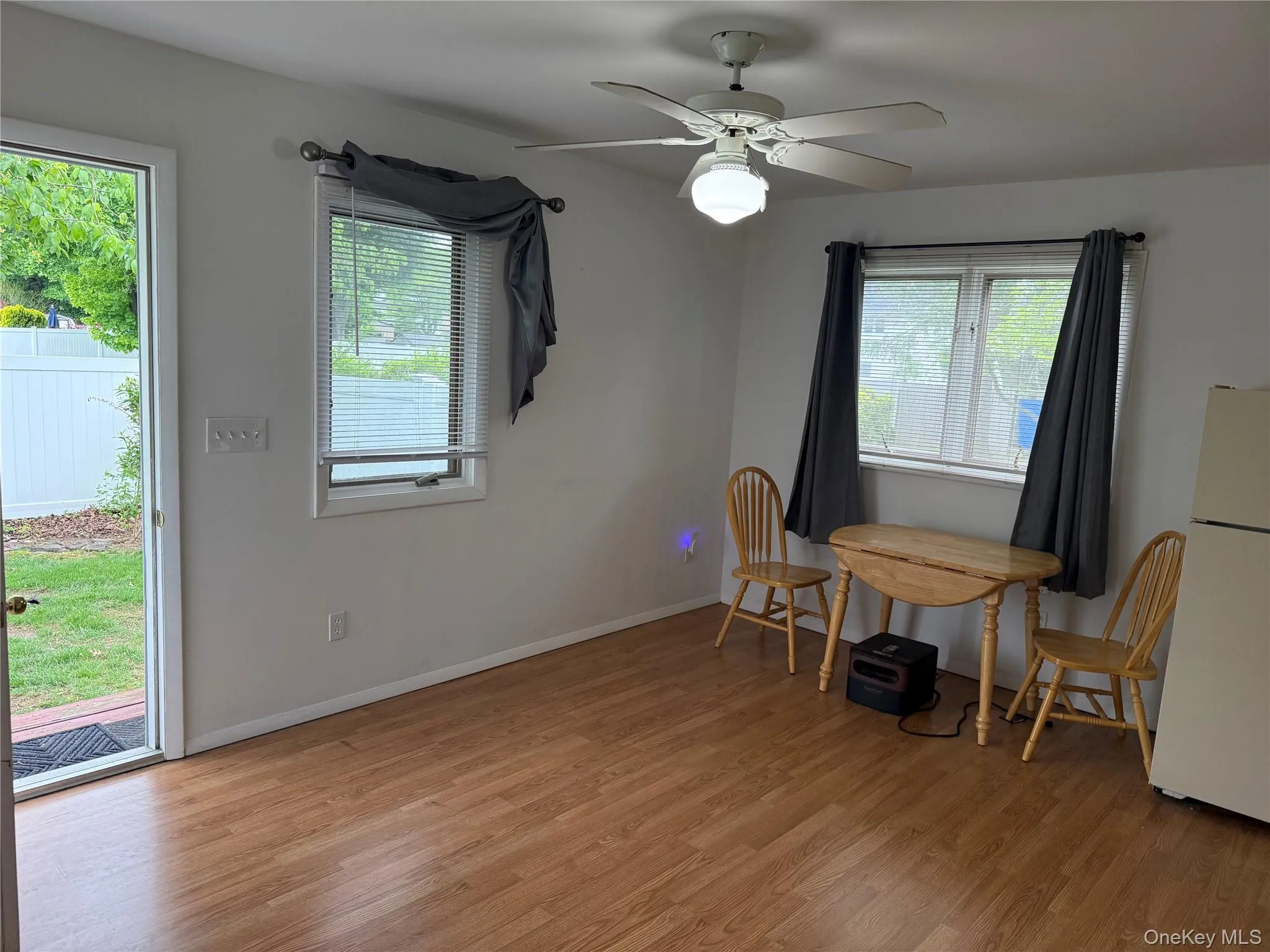 15 Donald Street, Brookhaven, NY, 1 Bedroom Bedrooms, 3 Rooms Rooms,1 BathroomBathrooms,Residential Lease,For Rent,Donald,0,999991 15 Donald Street, Brookhaven, NY, 1 Bedroom Bedrooms, 3 Rooms Rooms,1 BathroomBathrooms,Residential Lease,For Rent,Donald,0,999991