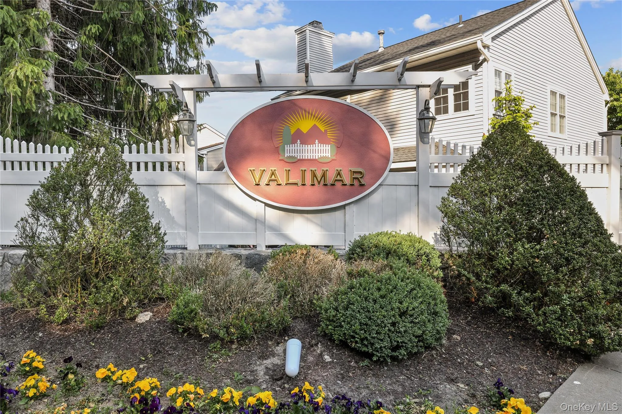 The lovely Valimar community of 165 homes in White Plains in the Valhalla School District The lovely Valimar community of 165 homes in White Plains in the Valhalla School District