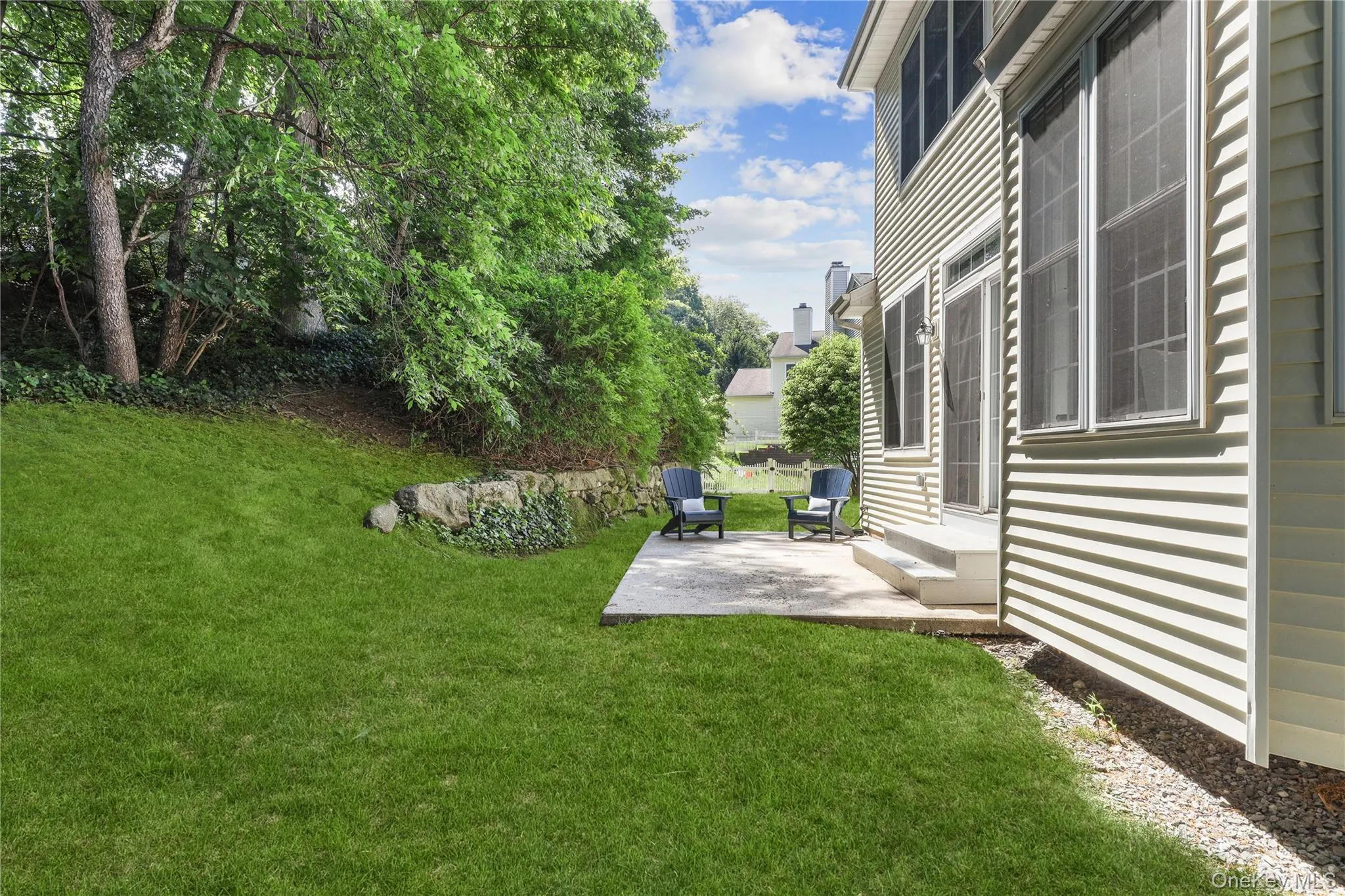 Private backyard perfect for grilling or relaxing Private backyard perfect for grilling or relaxing