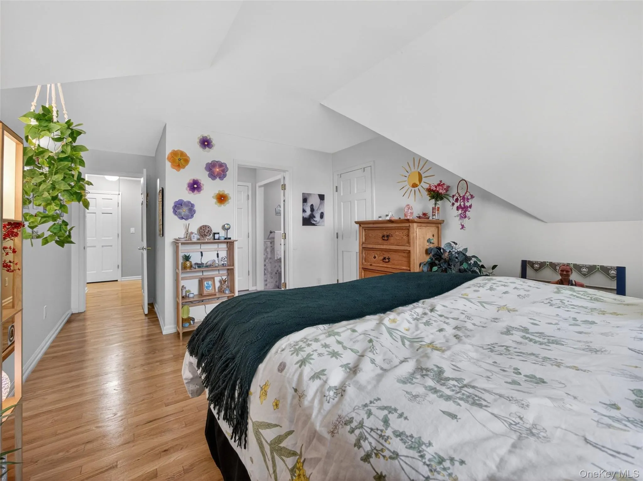 18 Almond Tree Lane, Warwick (town), NY, 5 Bedrooms Bedrooms, 19 Rooms Rooms,4 BathroomsBathrooms,Residential,For Rent,Almond Tree,0,999998 18 Almond Tree Lane, Warwick (town), NY, 5 Bedrooms Bedrooms, 19 Rooms Rooms,4 BathroomsBathrooms,Residential,For Rent,Almond Tree,0,999998