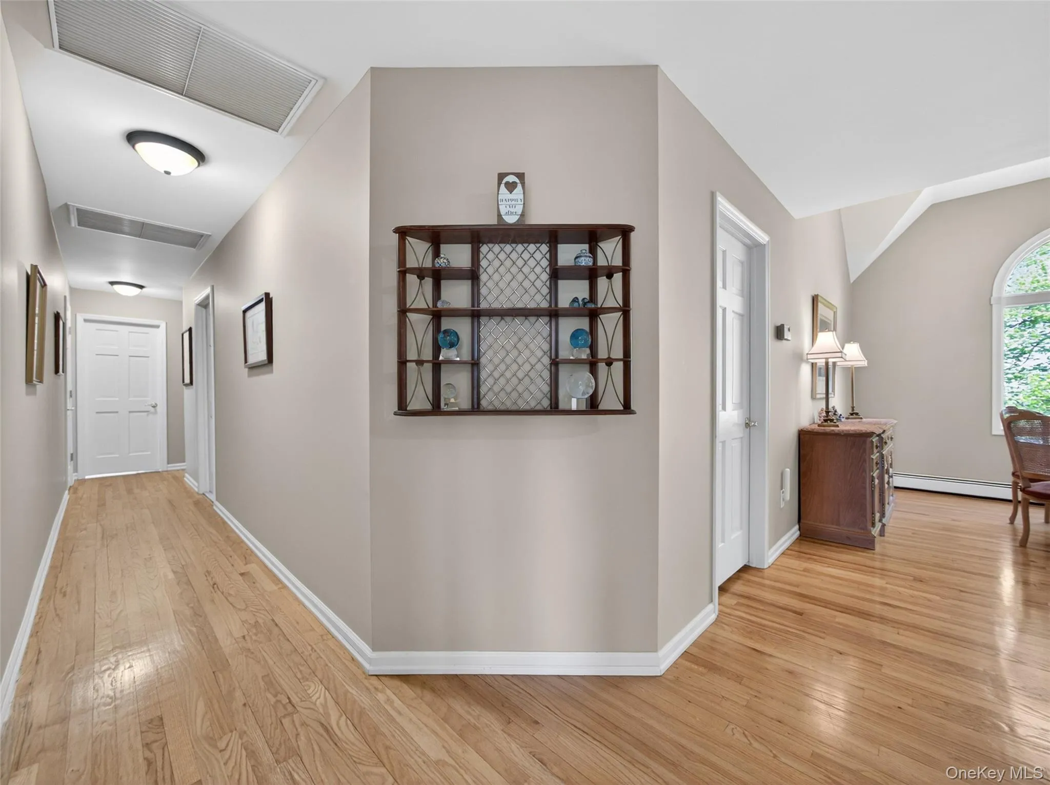18 Almond Tree Lane, Warwick (town), NY, 5 Bedrooms Bedrooms, 19 Rooms Rooms,4 BathroomsBathrooms,Residential,For Rent,Almond Tree,0,999998 18 Almond Tree Lane, Warwick (town), NY, 5 Bedrooms Bedrooms, 19 Rooms Rooms,4 BathroomsBathrooms,Residential,For Rent,Almond Tree,0,999998