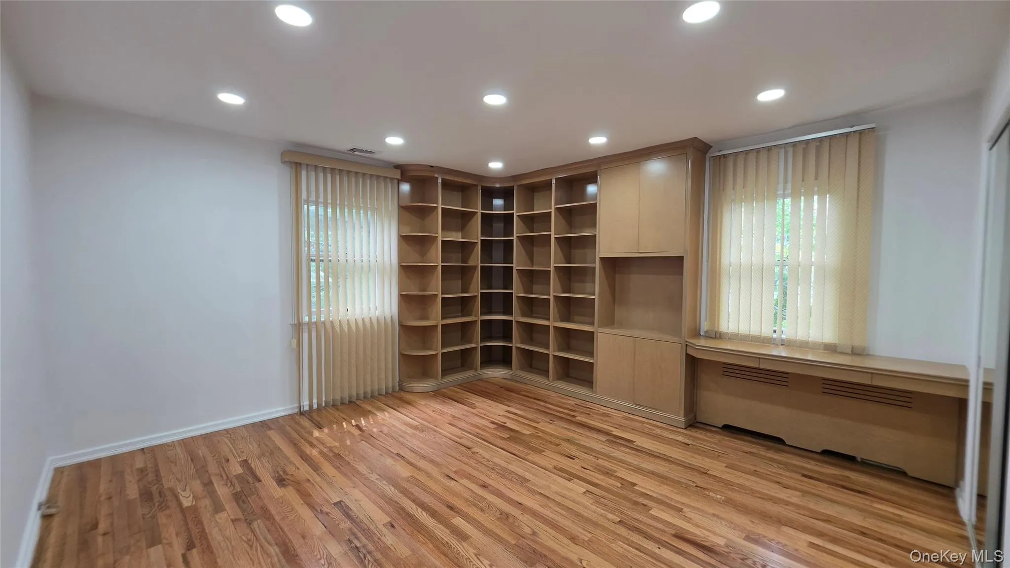 21829 85th Avenue, New York, NY, 3 Bedrooms Bedrooms, 6 Rooms Rooms,2 BathroomsBathrooms,Residential Lease,For Rent,85th,0,000007 21829 85th Avenue, New York, NY, 3 Bedrooms Bedrooms, 6 Rooms Rooms,2 BathroomsBathrooms,Residential Lease,For Rent,85th,0,000007