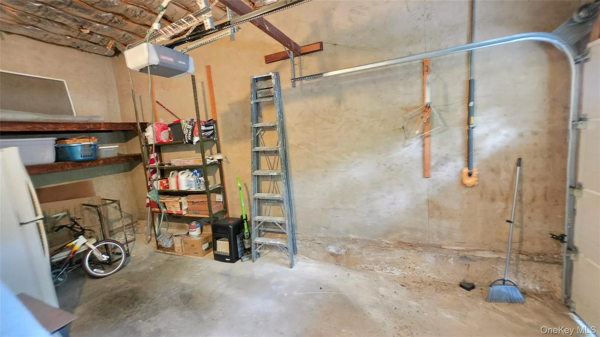 21829 85th Avenue, New York, NY, 3 Bedrooms Bedrooms, 6 Rooms Rooms,2 BathroomsBathrooms,Residential Lease,For Rent,85th,0,000007 21829 85th Avenue, New York, NY, 3 Bedrooms Bedrooms, 6 Rooms Rooms,2 BathroomsBathrooms,Residential Lease,For Rent,85th,0,000007