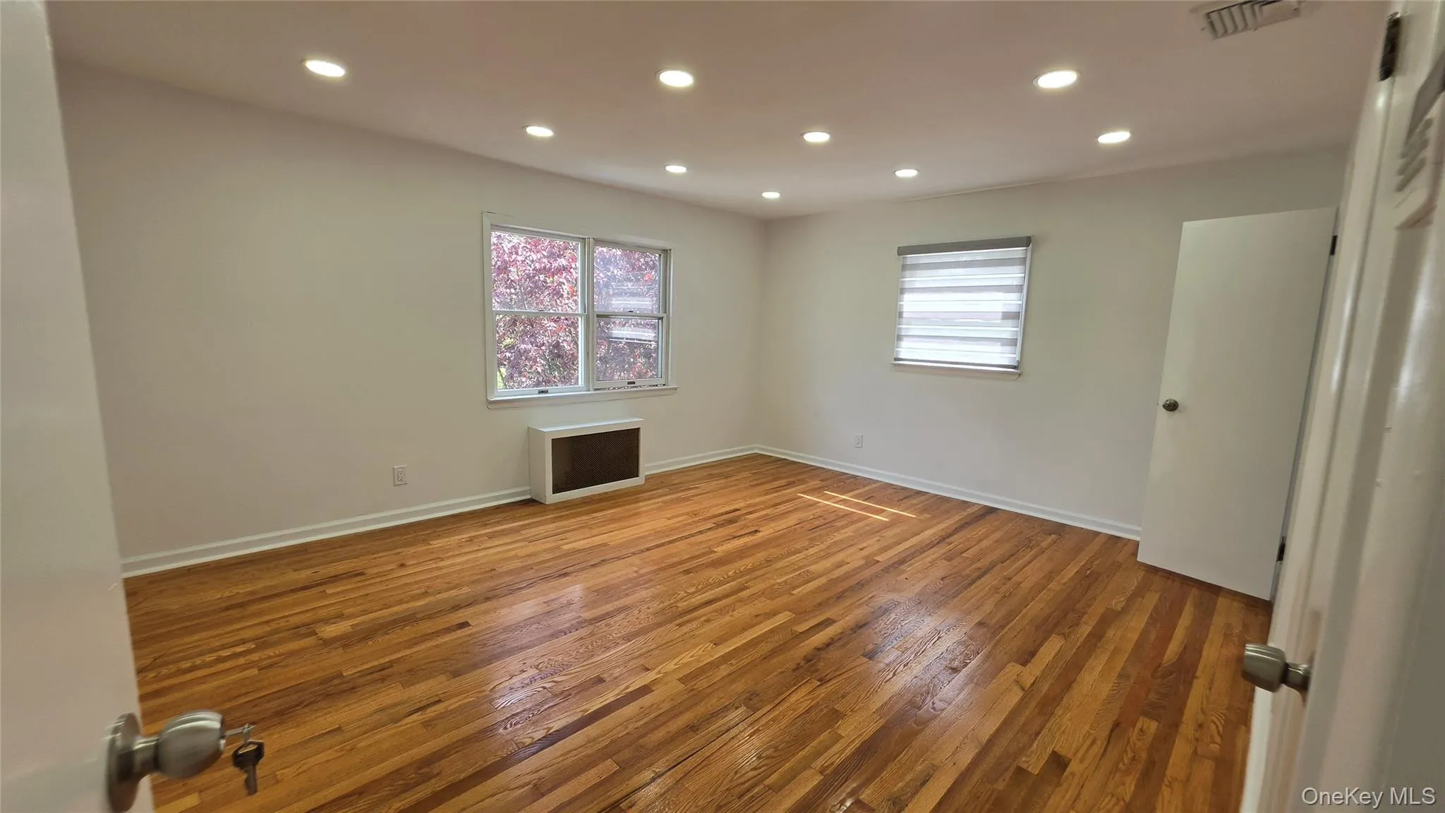 21829 85th Avenue, New York, NY, 3 Bedrooms Bedrooms, 6 Rooms Rooms,2 BathroomsBathrooms,Residential Lease,For Rent,85th,0,000007 21829 85th Avenue, New York, NY, 3 Bedrooms Bedrooms, 6 Rooms Rooms,2 BathroomsBathrooms,Residential Lease,For Rent,85th,0,000007