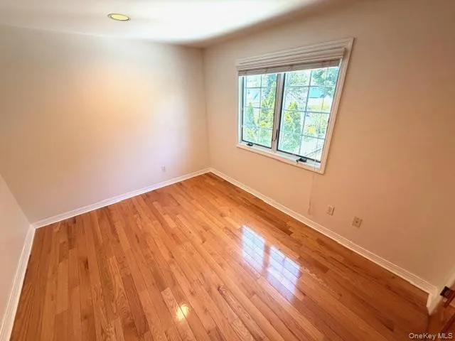 31 Stoothoff Drive, North Hempstead, NY, 4 Bedrooms Bedrooms, 10 Rooms Rooms,3 BathroomsBathrooms,Residential,For Rent,Stoothoff,0,000008 31 Stoothoff Drive, North Hempstead, NY, 4 Bedrooms Bedrooms, 10 Rooms Rooms,3 BathroomsBathrooms,Residential,For Rent,Stoothoff,0,000008