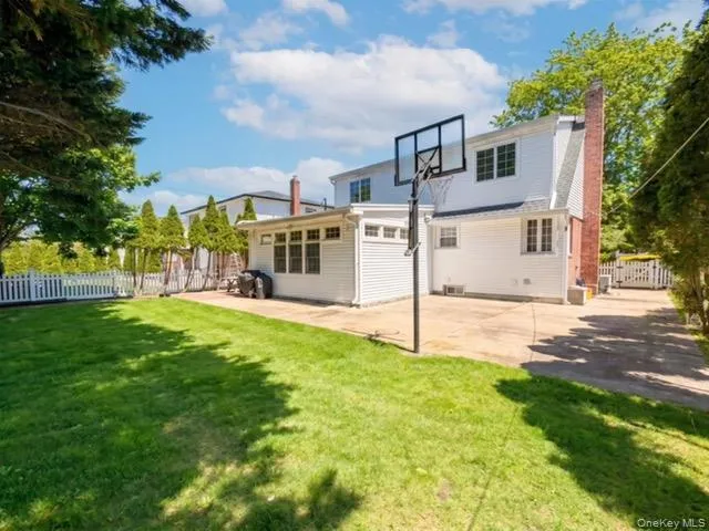 31 Stoothoff Drive, North Hempstead, NY, 4 Bedrooms Bedrooms, 10 Rooms Rooms,3 BathroomsBathrooms,Residential,For Rent,Stoothoff,0,000008 31 Stoothoff Drive, North Hempstead, NY, 4 Bedrooms Bedrooms, 10 Rooms Rooms,3 BathroomsBathrooms,Residential,For Rent,Stoothoff,0,000008