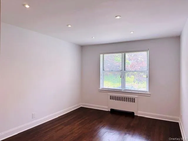 22 Keogh Lane, New Rochelle, NY, 2 Bedrooms Bedrooms, 4 Rooms Rooms,1 BathroomBathrooms,Residential Sale,For Rent,Keogh,0,000009 22 Keogh Lane, New Rochelle, NY, 2 Bedrooms Bedrooms, 4 Rooms Rooms,1 BathroomBathrooms,Residential Sale,For Rent,Keogh,0,000009