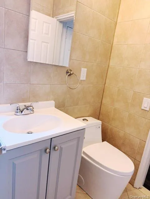 22 Keogh Lane, New Rochelle, NY, 2 Bedrooms Bedrooms, 4 Rooms Rooms,1 BathroomBathrooms,Residential Sale,For Rent,Keogh,0,000009 22 Keogh Lane, New Rochelle, NY, 2 Bedrooms Bedrooms, 4 Rooms Rooms,1 BathroomBathrooms,Residential Sale,For Rent,Keogh,0,000009