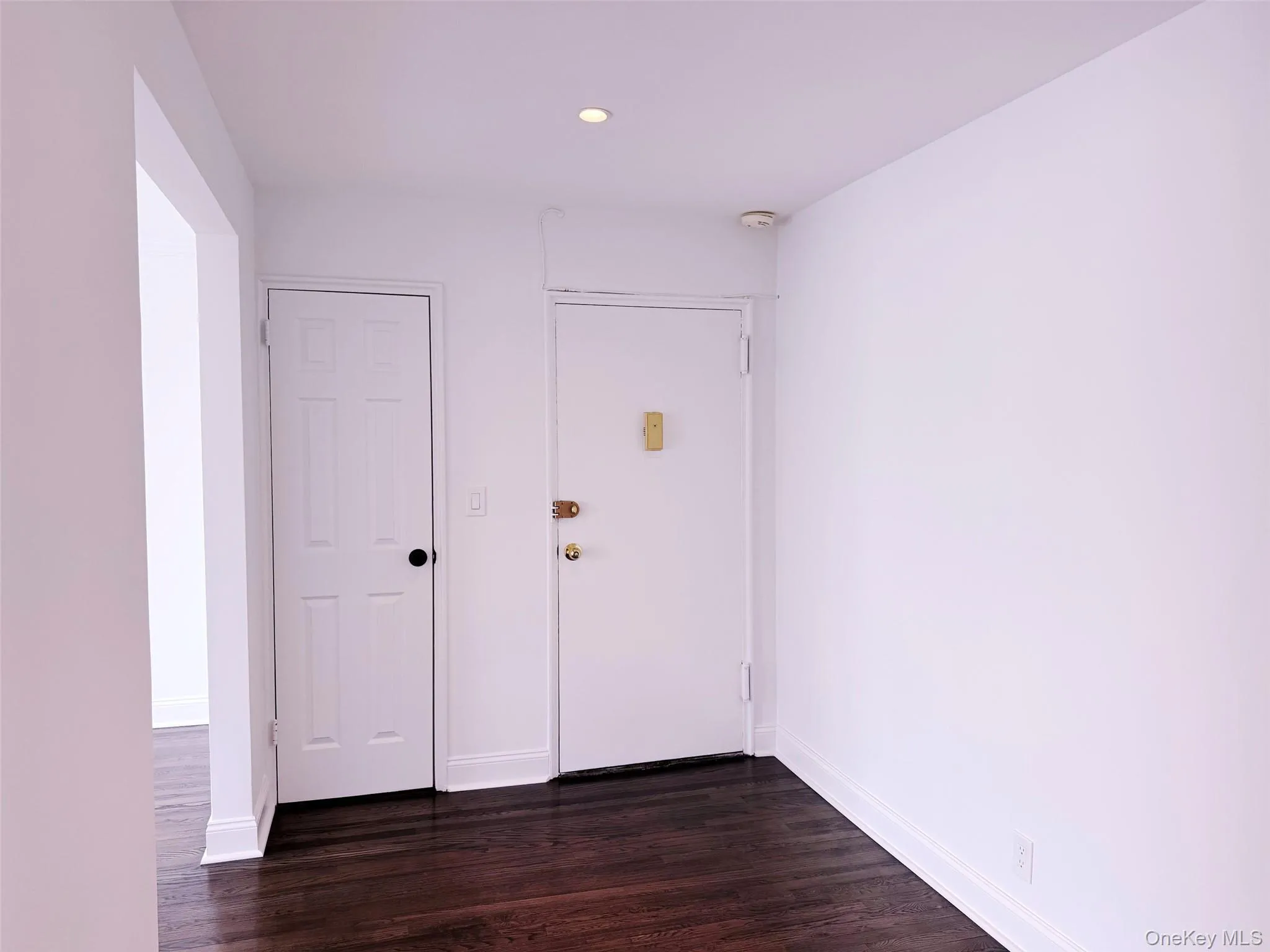 22 Keogh Lane, New Rochelle, NY, 2 Bedrooms Bedrooms, 4 Rooms Rooms,1 BathroomBathrooms,Residential Sale,For Rent,Keogh,0,000009 22 Keogh Lane, New Rochelle, NY, 2 Bedrooms Bedrooms, 4 Rooms Rooms,1 BathroomBathrooms,Residential Sale,For Rent,Keogh,0,000009