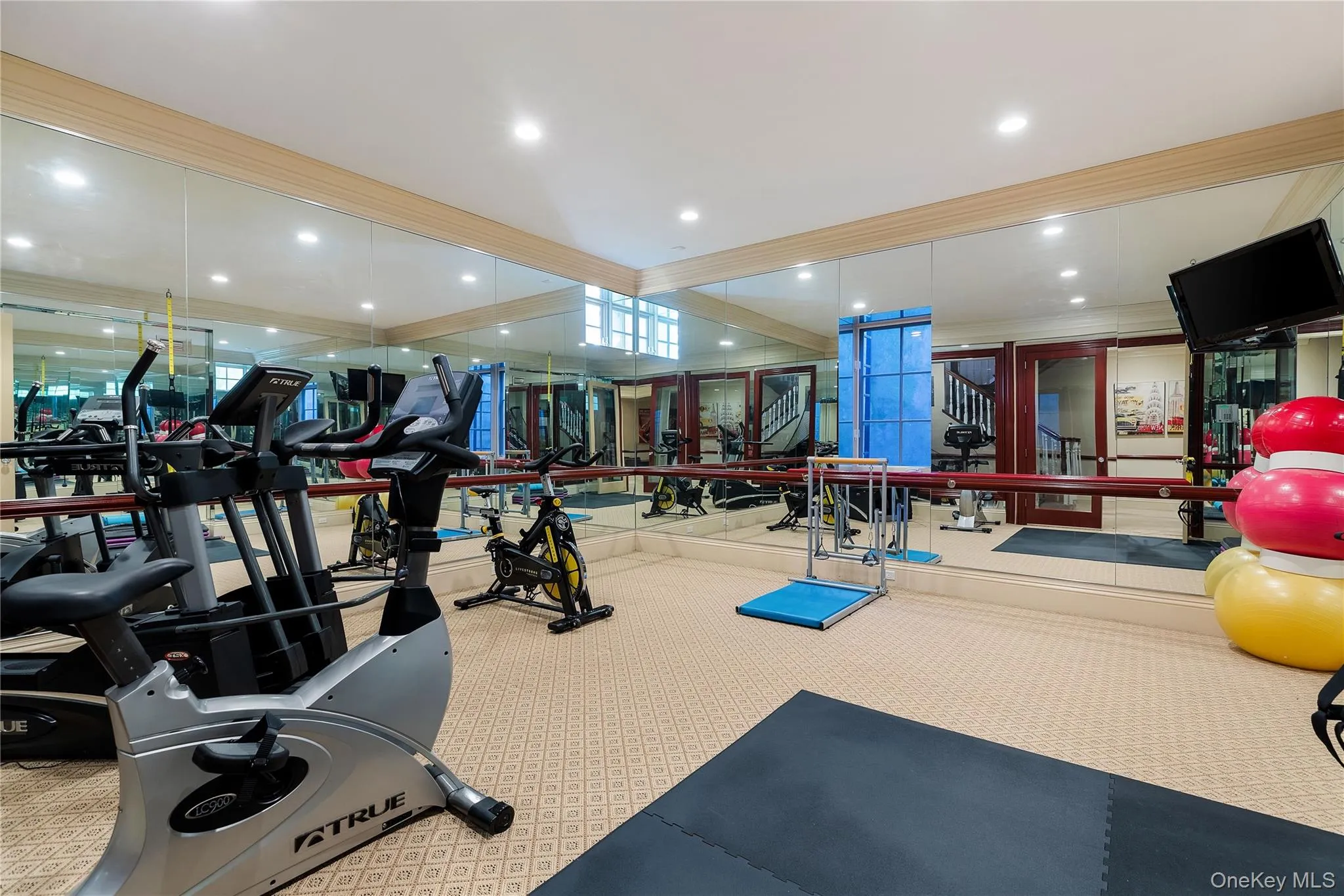 5 Kodiak Drive, Oyster Bay, NY, 8 Bedrooms Bedrooms, 12 Rooms Rooms,7 BathroomsBathrooms,Residential,For Rent,Kodiak,0,000011 5 Kodiak Drive, Oyster Bay, NY, 8 Bedrooms Bedrooms, 12 Rooms Rooms,7 BathroomsBathrooms,Residential,For Rent,Kodiak,0,000011
