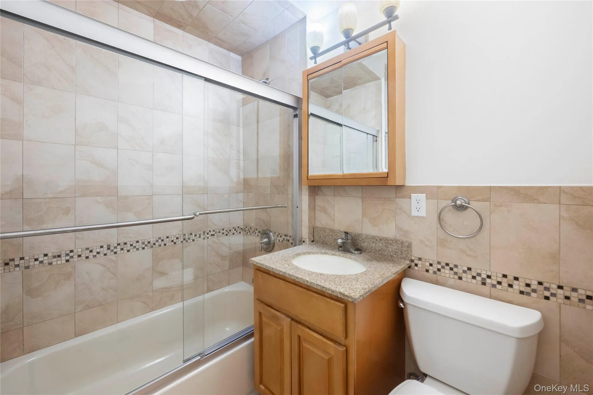 101 Gedney Street, Orangetown, NY, 2 Bedrooms Bedrooms, 4 Rooms Rooms,2 BathroomsBathrooms,Residential Lease,For Rent,Gedney,0,000012 101 Gedney Street, Orangetown, NY, 2 Bedrooms Bedrooms, 4 Rooms Rooms,2 BathroomsBathrooms,Residential Lease,For Rent,Gedney,0,000012