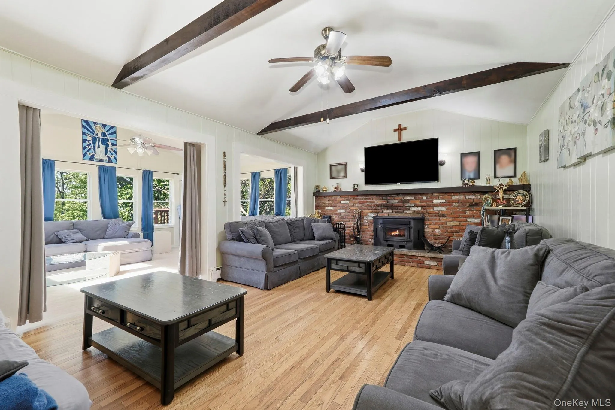 29 Hillview Drive, La Grange, NY, 4 Bedrooms Bedrooms, 12 Rooms Rooms,2 BathroomsBathrooms,Residential,For Rent,Hillview,0,000018 29 Hillview Drive, La Grange, NY, 4 Bedrooms Bedrooms, 12 Rooms Rooms,2 BathroomsBathrooms,Residential,For Rent,Hillview,0,000018