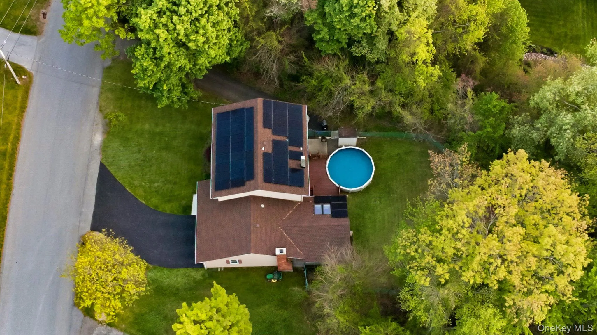 29 Hillview Drive, La Grange, NY, 4 Bedrooms Bedrooms, 12 Rooms Rooms,2 BathroomsBathrooms,Residential,For Rent,Hillview,0,000018 29 Hillview Drive, La Grange, NY, 4 Bedrooms Bedrooms, 12 Rooms Rooms,2 BathroomsBathrooms,Residential,For Rent,Hillview,0,000018