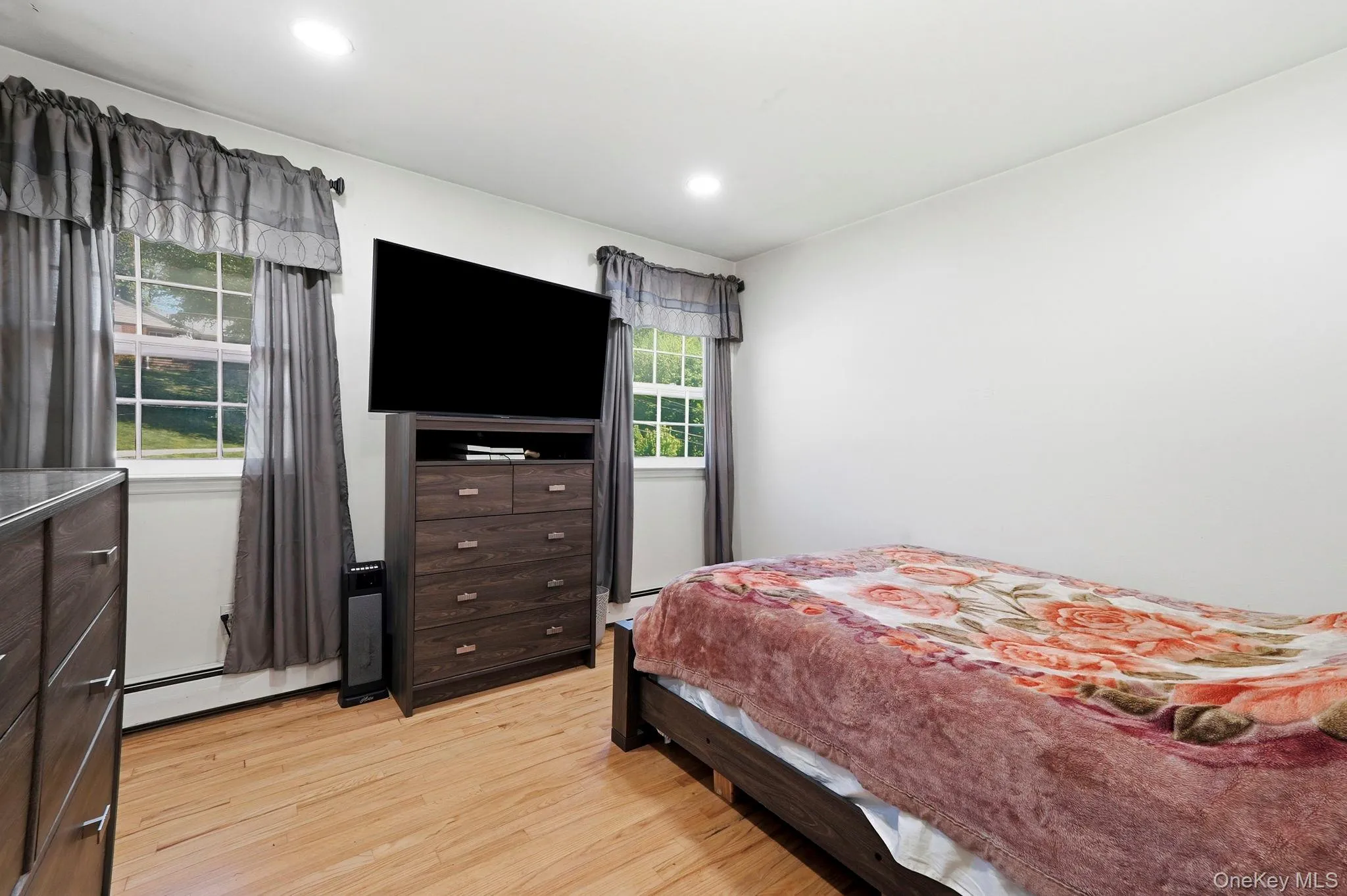 29 Hillview Drive, La Grange, NY, 4 Bedrooms Bedrooms, 12 Rooms Rooms,2 BathroomsBathrooms,Residential,For Rent,Hillview,0,000018 29 Hillview Drive, La Grange, NY, 4 Bedrooms Bedrooms, 12 Rooms Rooms,2 BathroomsBathrooms,Residential,For Rent,Hillview,0,000018