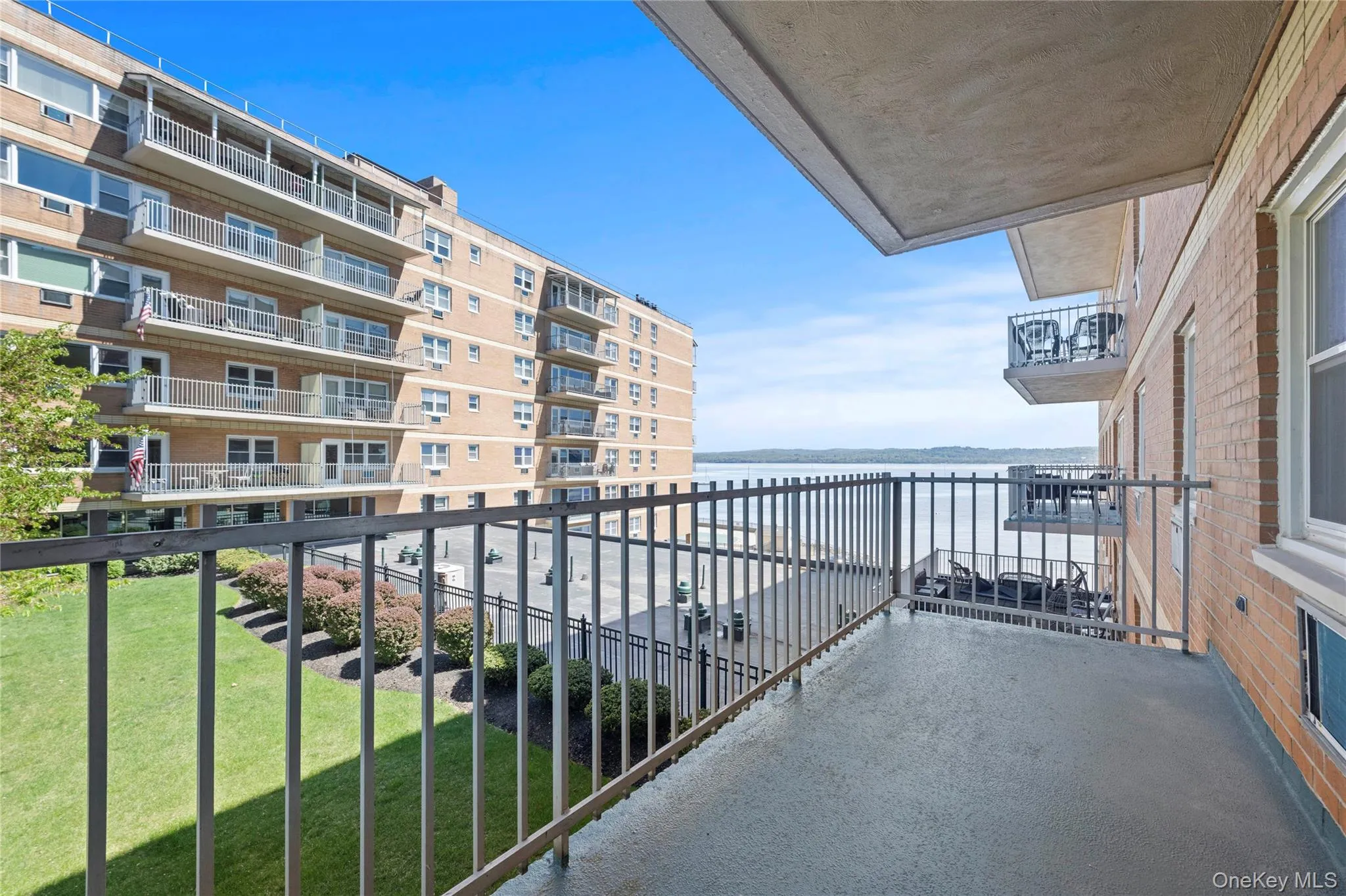 101 Gedney Street, Orangetown, NY, 1 Bedroom Bedrooms, 3 Rooms Rooms,1 BathroomBathrooms,Residential Lease,For Rent,Gedney,0,000023 101 Gedney Street, Orangetown, NY, 1 Bedroom Bedrooms, 3 Rooms Rooms,1 BathroomBathrooms,Residential Lease,For Rent,Gedney,0,000023