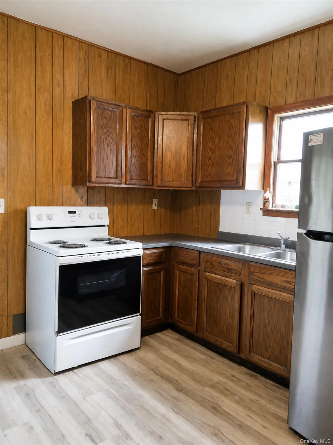5033 Main Street, Fallsburg, NY, 3 Bedrooms Bedrooms, 6 Rooms Rooms,1 BathroomBathrooms,Residential Sale,For Rent,Main,0,000029 5033 Main Street, Fallsburg, NY, 3 Bedrooms Bedrooms, 6 Rooms Rooms,1 BathroomBathrooms,Residential Sale,For Rent,Main,0,000029