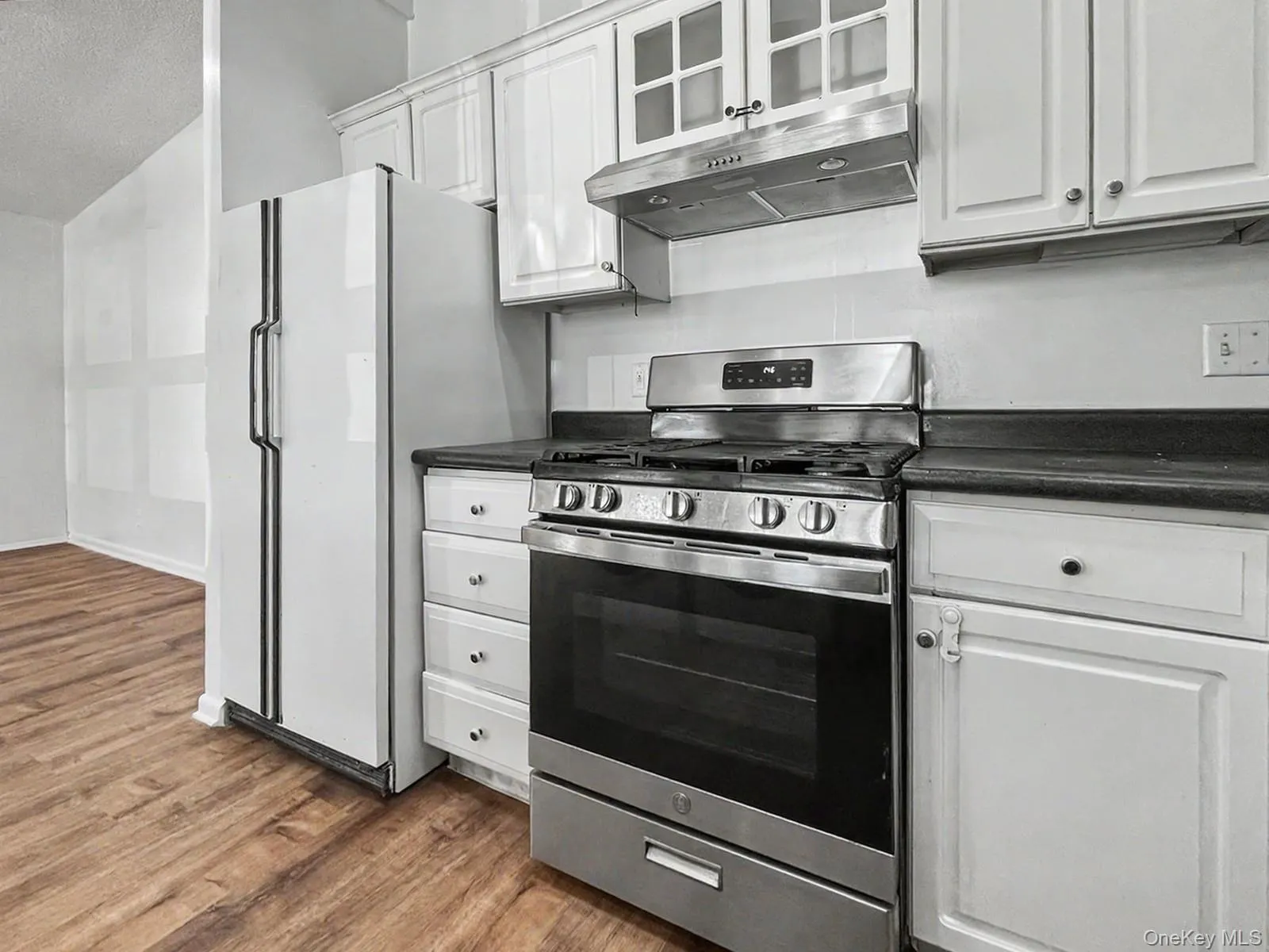 198 Lake Shore Drive, Thompson, NY, 3 Bedrooms Bedrooms, 5 Rooms Rooms,2 BathroomsBathrooms,Residential,For Rent,Lake Shore,0,000030 198 Lake Shore Drive, Thompson, NY, 3 Bedrooms Bedrooms, 5 Rooms Rooms,2 BathroomsBathrooms,Residential,For Rent,Lake Shore,0,000030