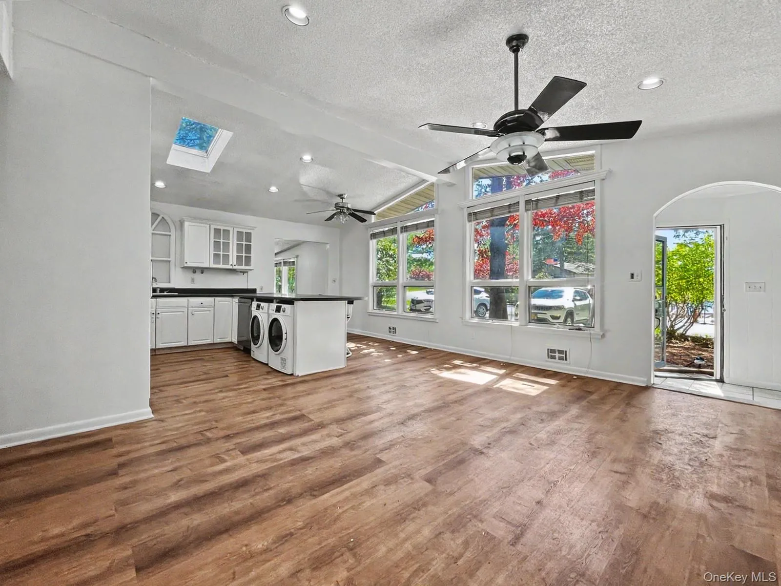 198 Lake Shore Drive, Thompson, NY, 3 Bedrooms Bedrooms, 5 Rooms Rooms,2 BathroomsBathrooms,Residential,For Rent,Lake Shore,0,000030 198 Lake Shore Drive, Thompson, NY, 3 Bedrooms Bedrooms, 5 Rooms Rooms,2 BathroomsBathrooms,Residential,For Rent,Lake Shore,0,000030