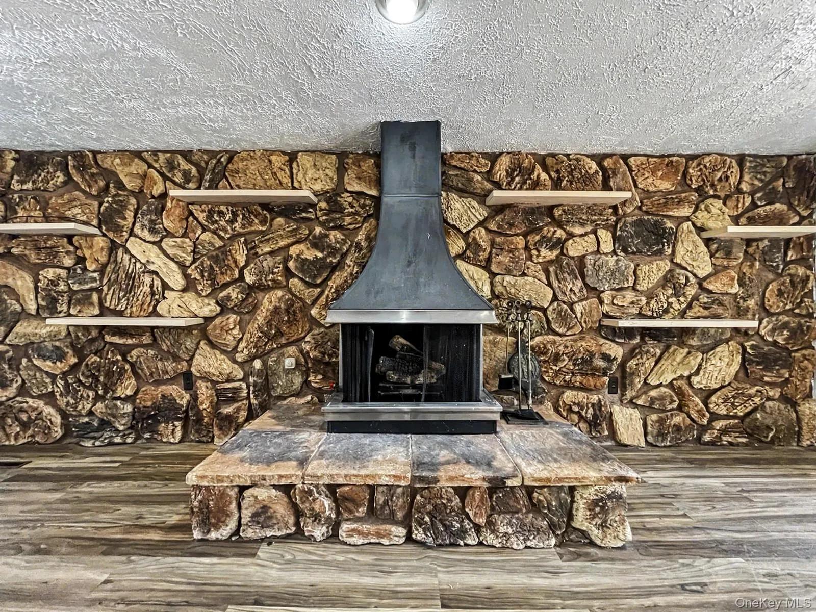 198 Lake Shore Drive, Thompson, NY, 3 Bedrooms Bedrooms, 5 Rooms Rooms,2 BathroomsBathrooms,Residential,For Rent,Lake Shore,0,000030 198 Lake Shore Drive, Thompson, NY, 3 Bedrooms Bedrooms, 5 Rooms Rooms,2 BathroomsBathrooms,Residential,For Rent,Lake Shore,0,000030