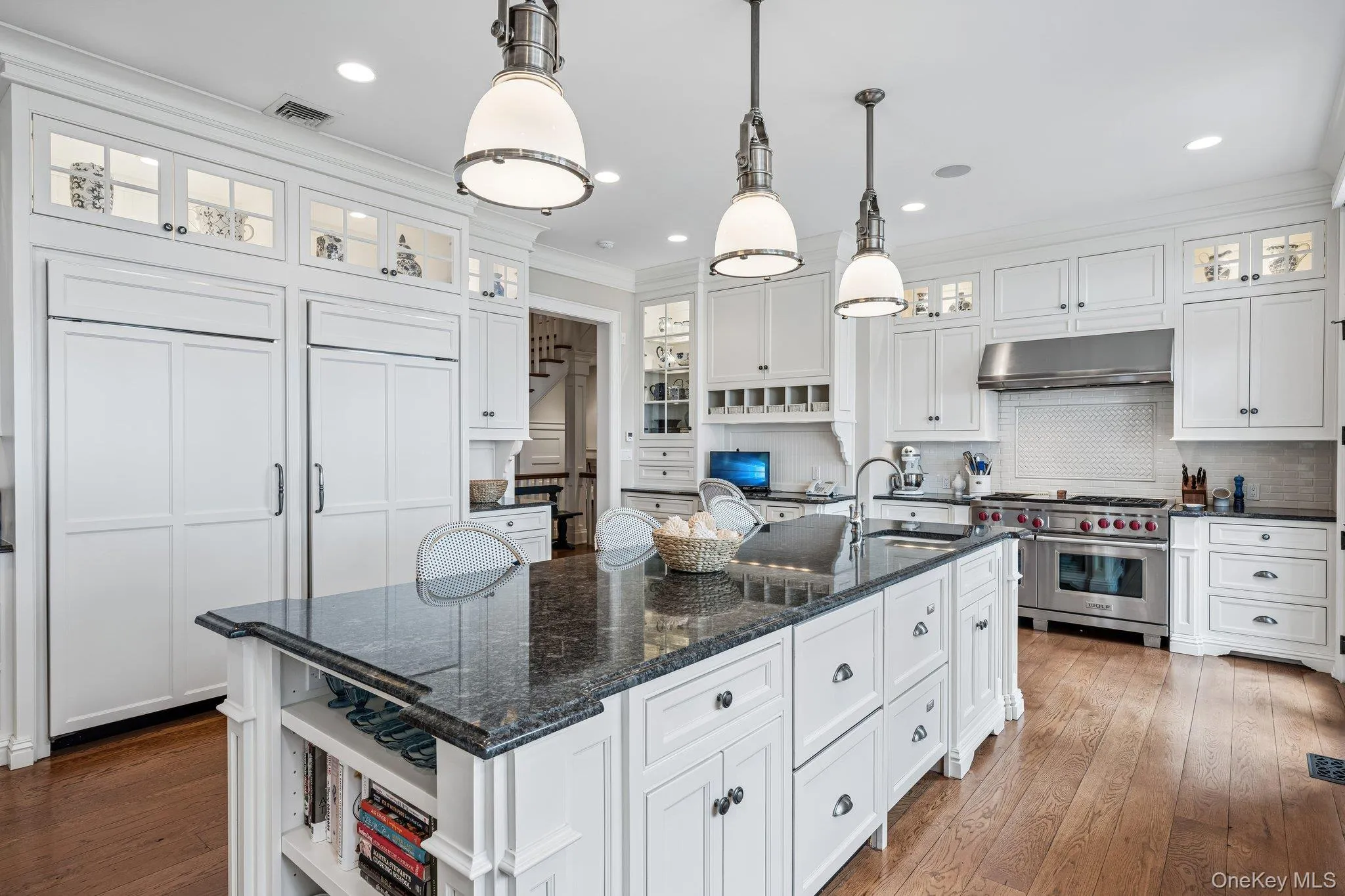 6 Pheasant Run, Smithtown, NY, 5 Bedrooms Bedrooms, 14 Rooms Rooms,6 BathroomsBathrooms,Residential,For Rent,Pheasant,0,000034 6 Pheasant Run, Smithtown, NY, 5 Bedrooms Bedrooms, 14 Rooms Rooms,6 BathroomsBathrooms,Residential,For Rent,Pheasant,0,000034