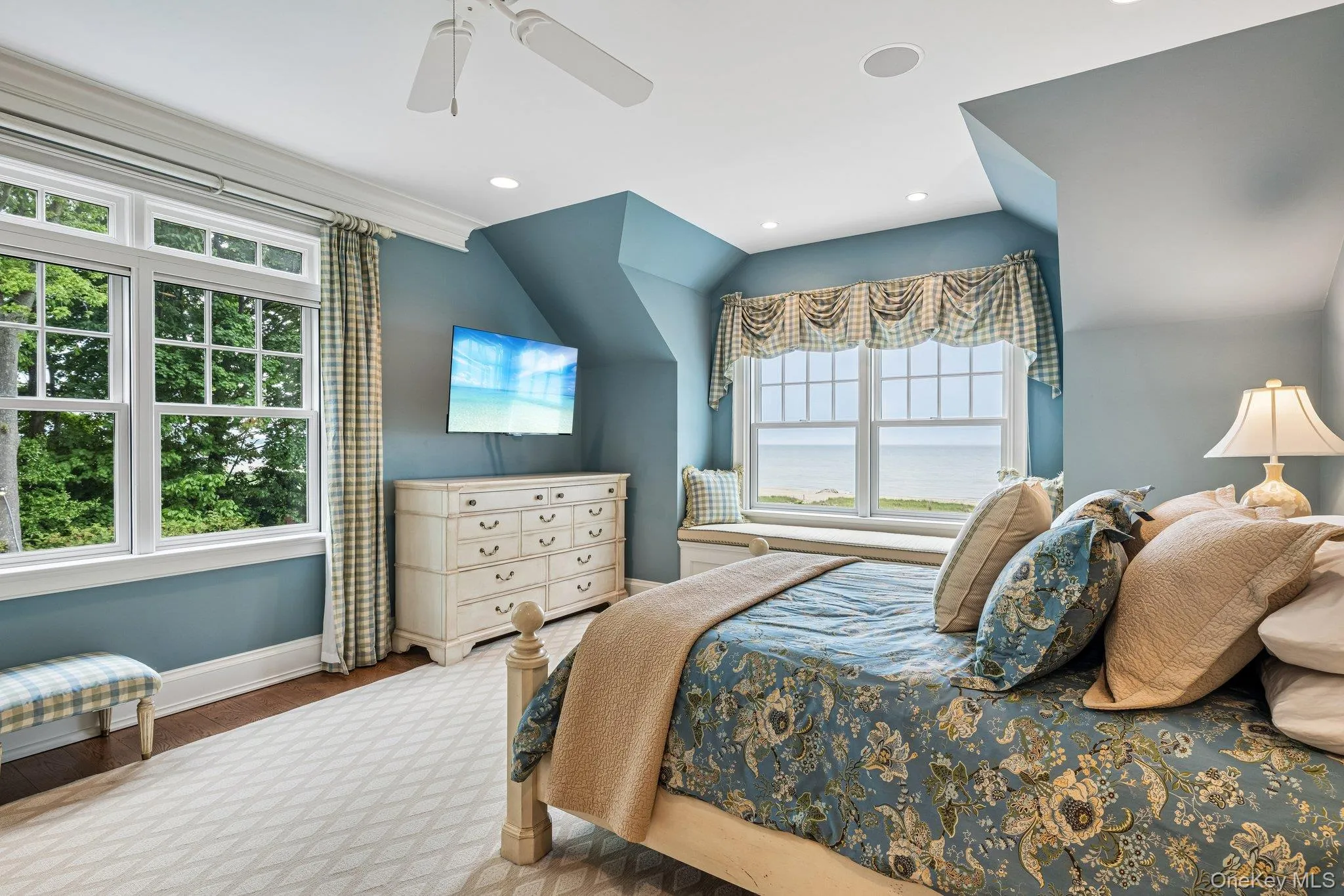 6 Pheasant Run, Smithtown, NY, 5 Bedrooms Bedrooms, 14 Rooms Rooms,6 BathroomsBathrooms,Residential,For Rent,Pheasant,0,000034 6 Pheasant Run, Smithtown, NY, 5 Bedrooms Bedrooms, 14 Rooms Rooms,6 BathroomsBathrooms,Residential,For Rent,Pheasant,0,000034