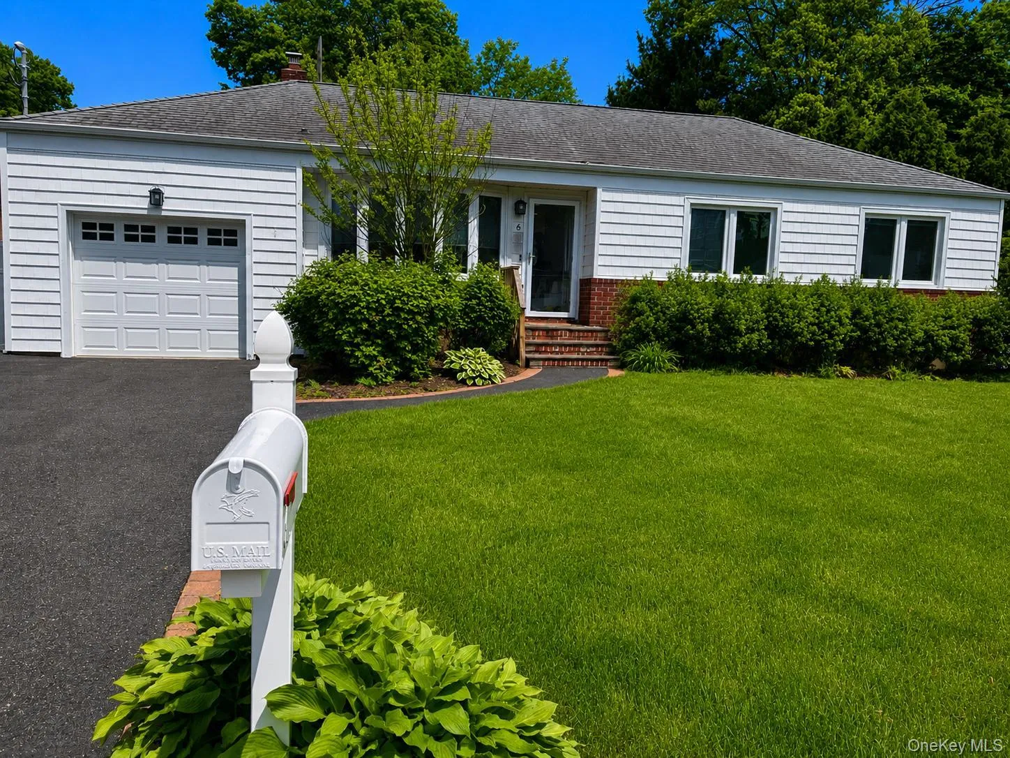 6 Sinclair Drive, Huntington, NY, 3 Bedrooms Bedrooms, 9 Rooms Rooms,2 BathroomsBathrooms,Residential Lease,For Rent,Sinclair,0,000038 6 Sinclair Drive, Huntington, NY, 3 Bedrooms Bedrooms, 9 Rooms Rooms,2 BathroomsBathrooms,Residential Lease,For Rent,Sinclair,0,000038
